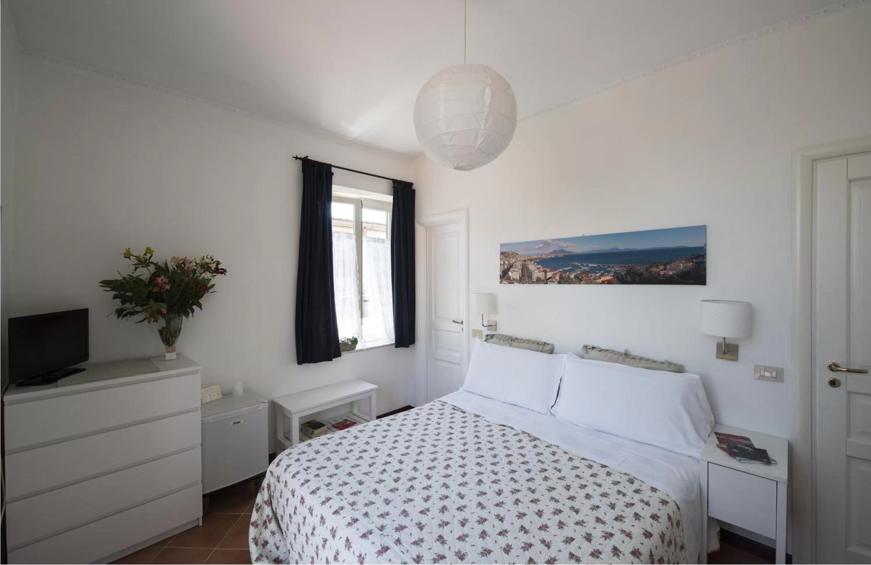 Bathroom, Bed in Terrazza Duomo