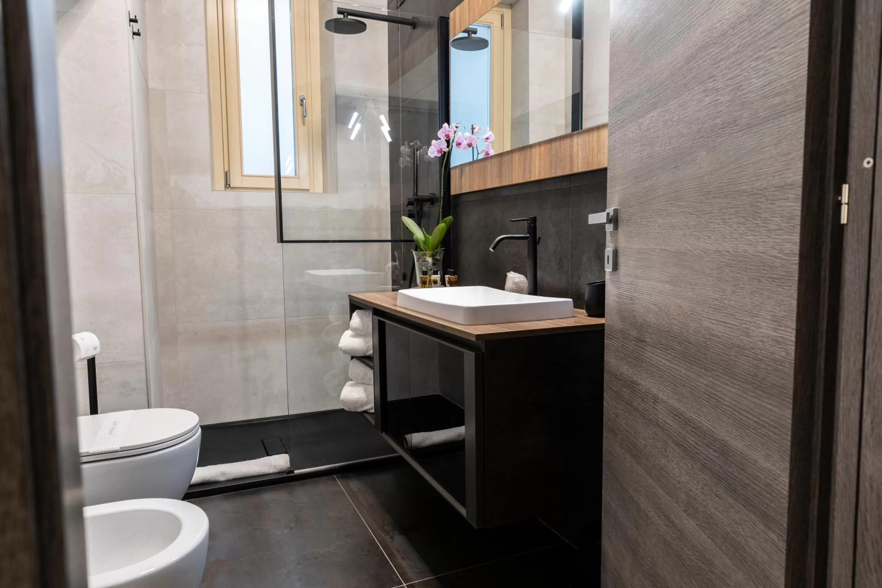 Bathroom in Corso 84 Luxury Suites