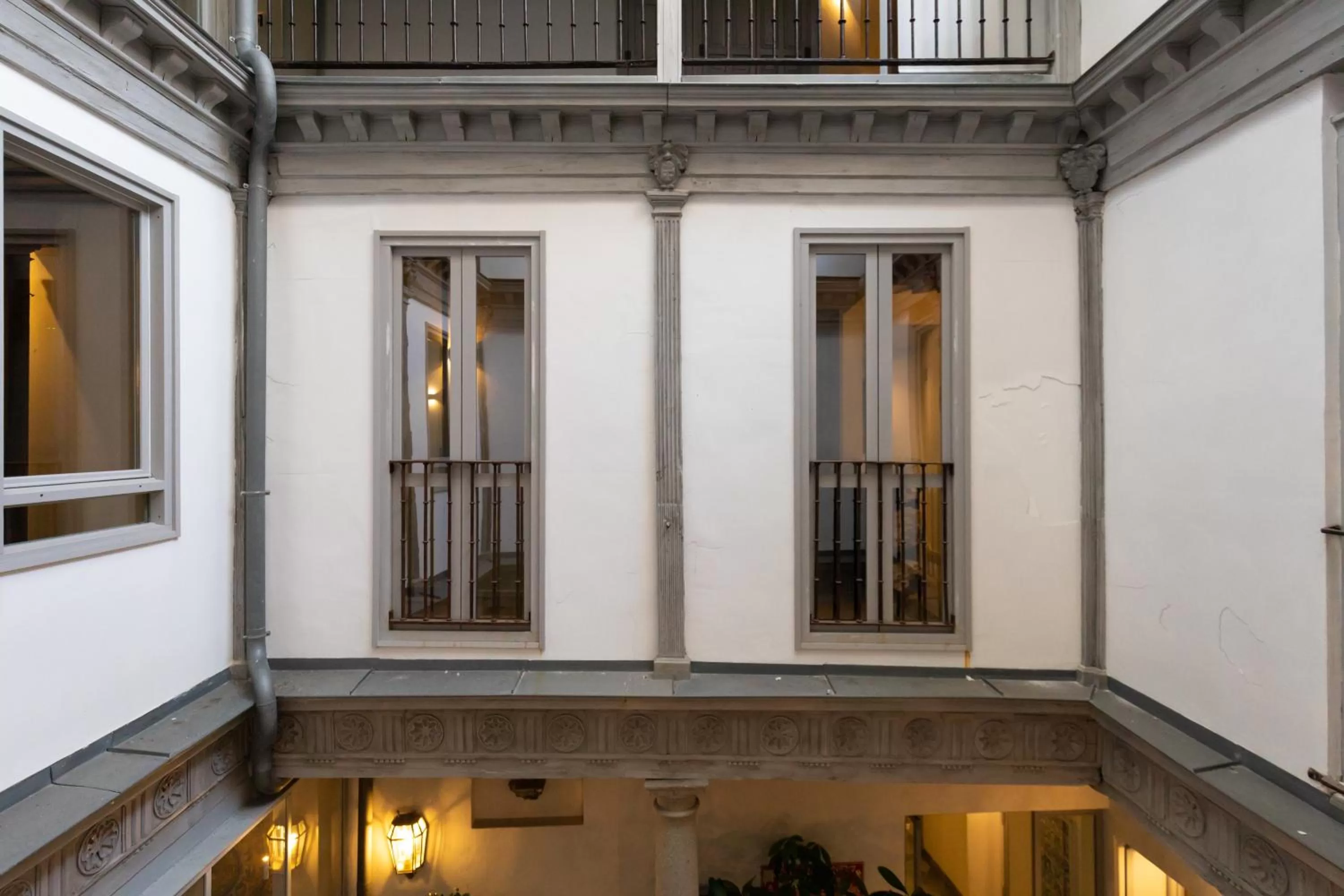 Inner courtyard view in Hotel Boutique Posada Sillería