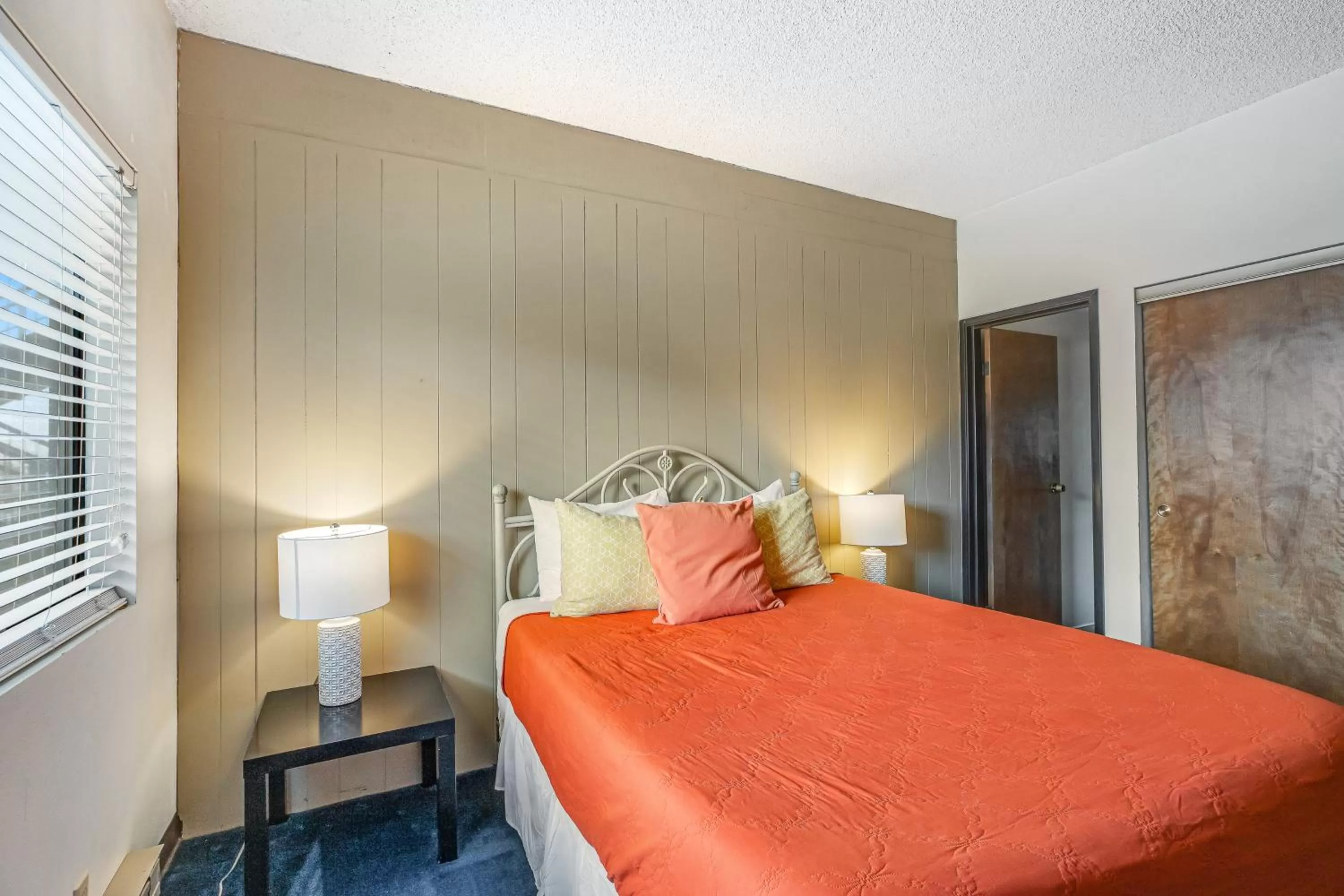 Bed in Sand & Sea: Marine Dream (316)