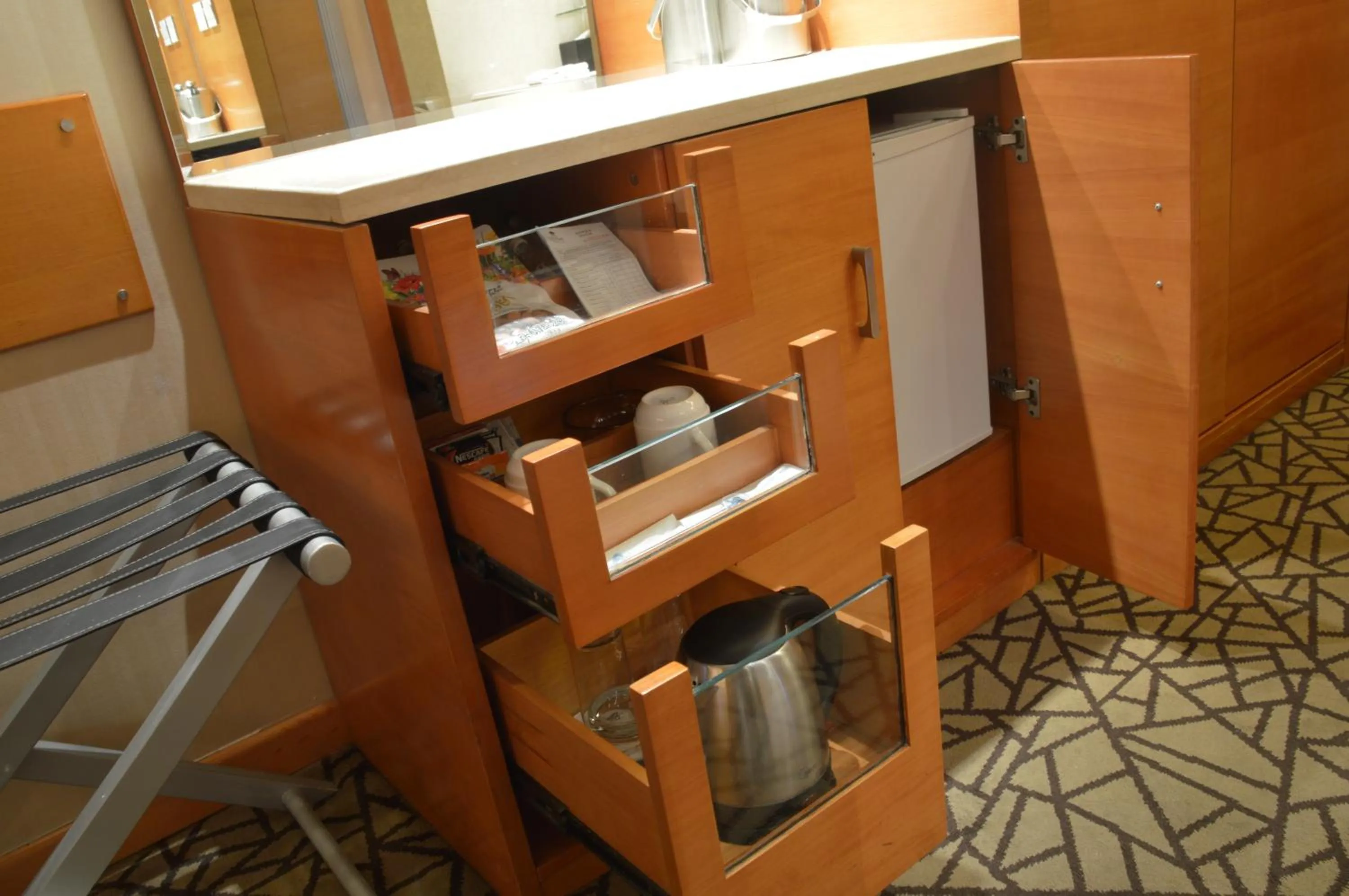 Coffee/tea facilities in Park Plaza Beijing Science Park