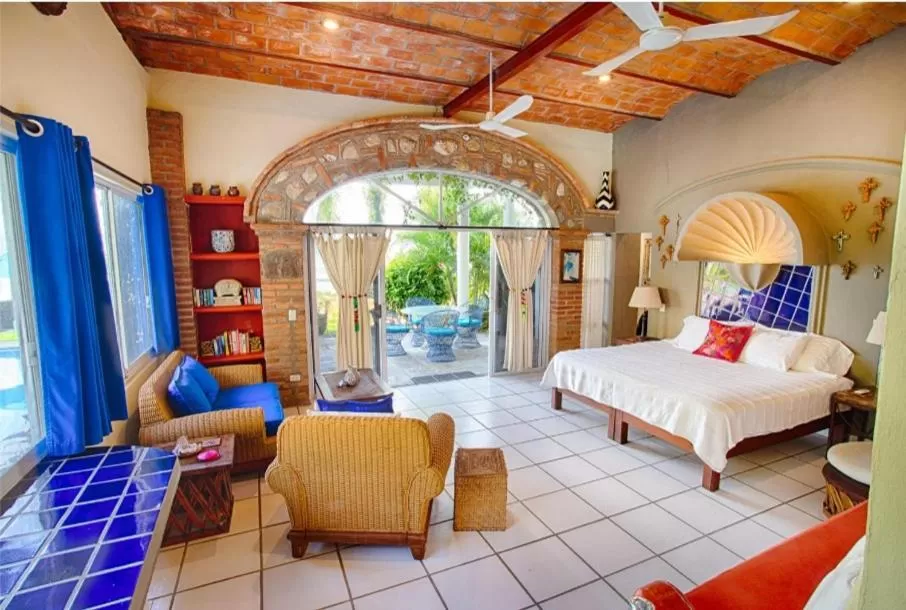 Photo of the whole room, Bed in Villas Jardin Del Mar