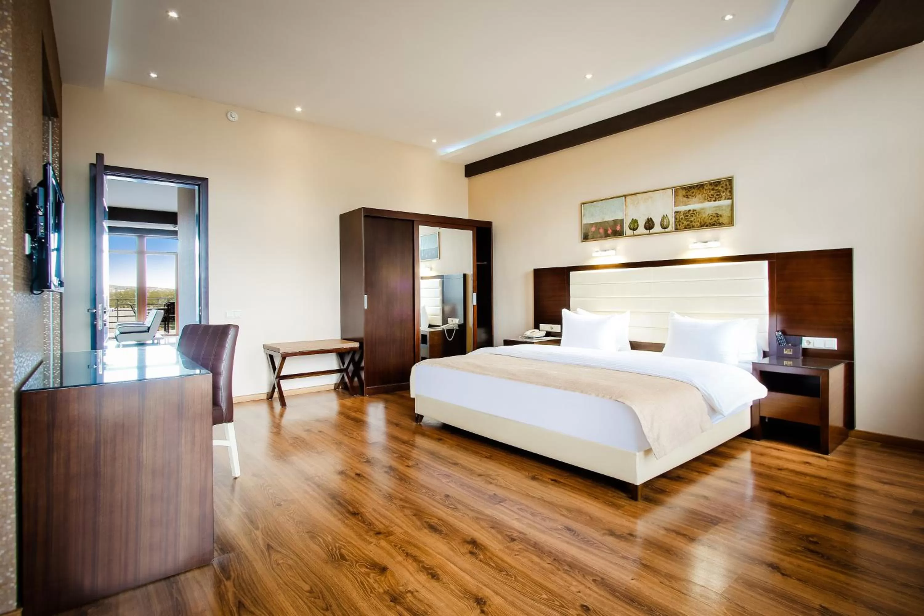 Photo of the whole room, Bed in Hotel Orion Tbilisi