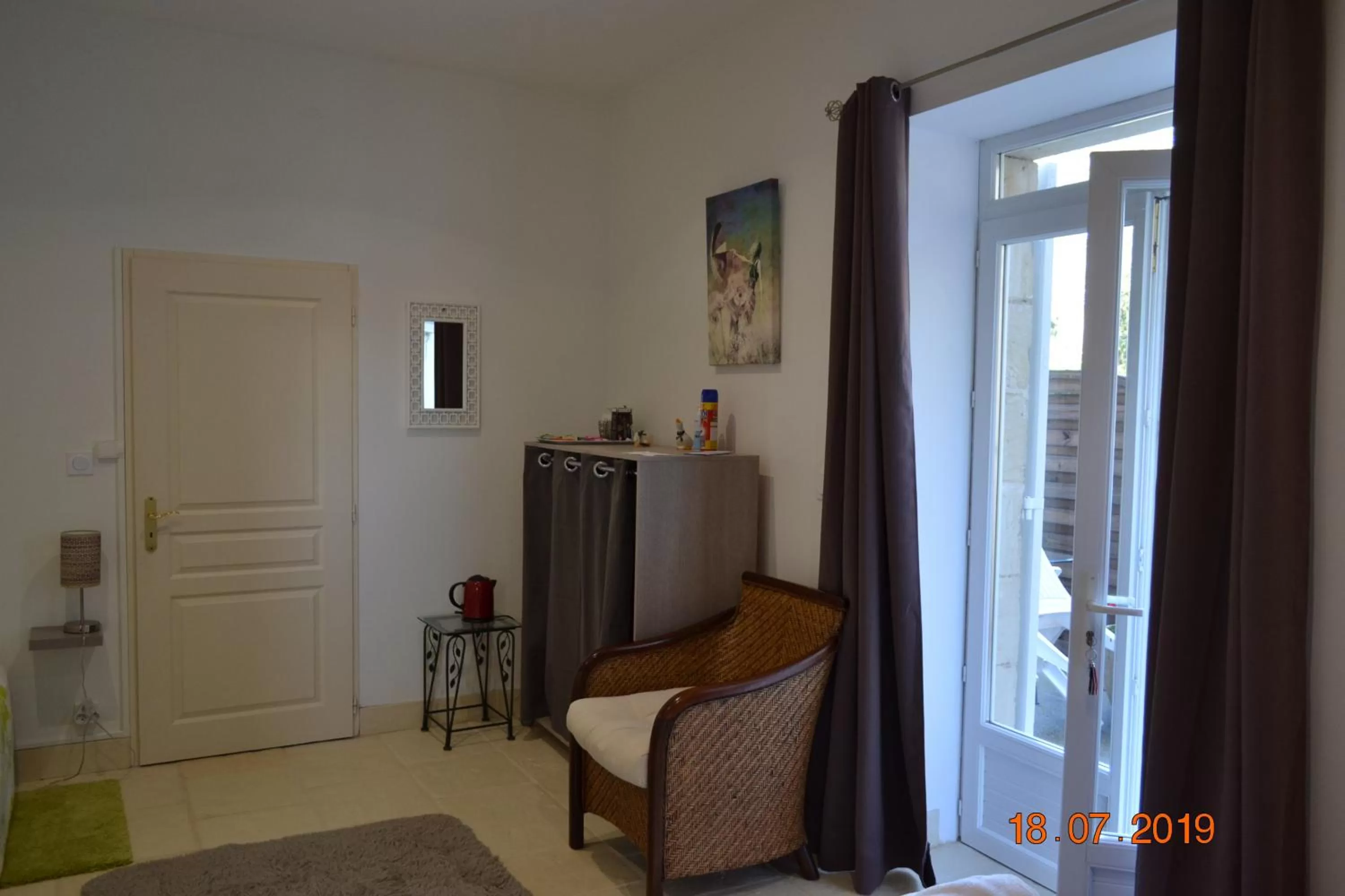 Bedroom in Les Chambres de Carreau