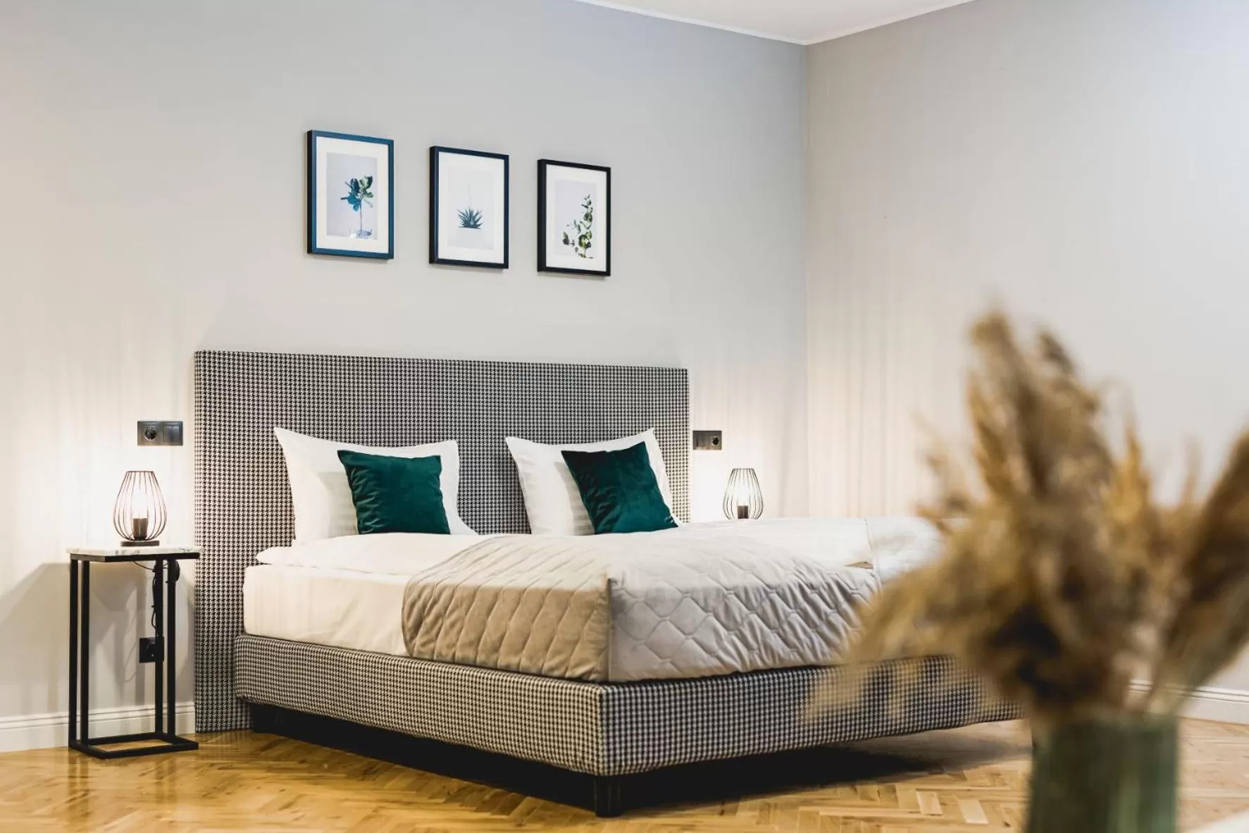 Bedroom, Bed in Hermanns Hotel & Spa Sibiu