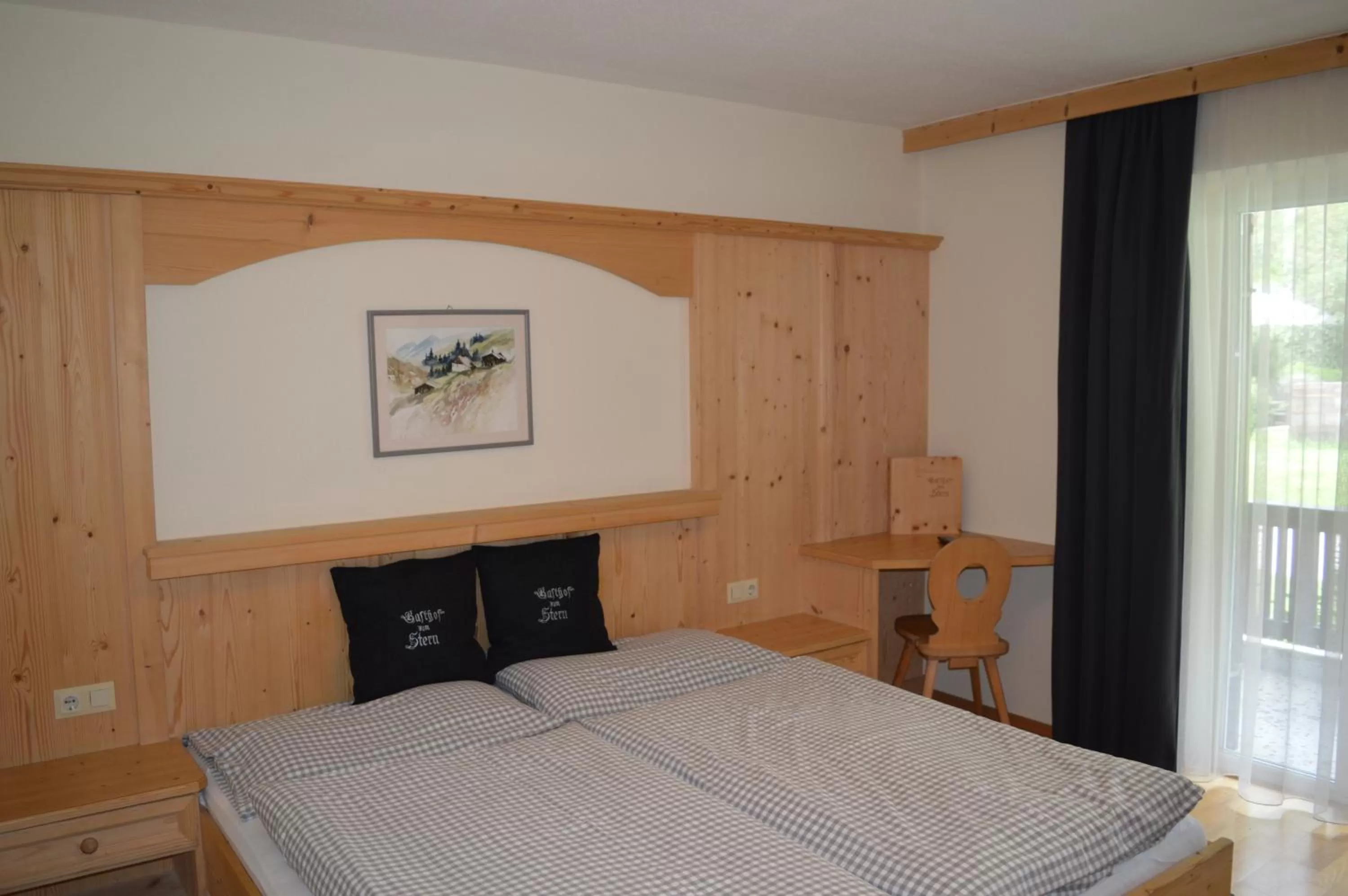 Photo of the whole room, Bed in Gasthof zum Stern