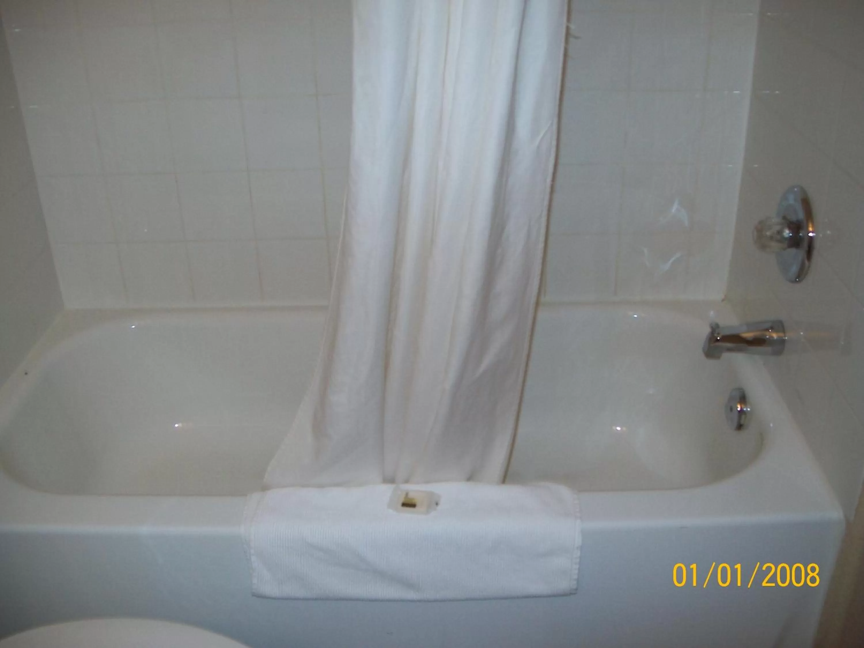 Bathroom in Days Inn by Wyndham Moose Jaw