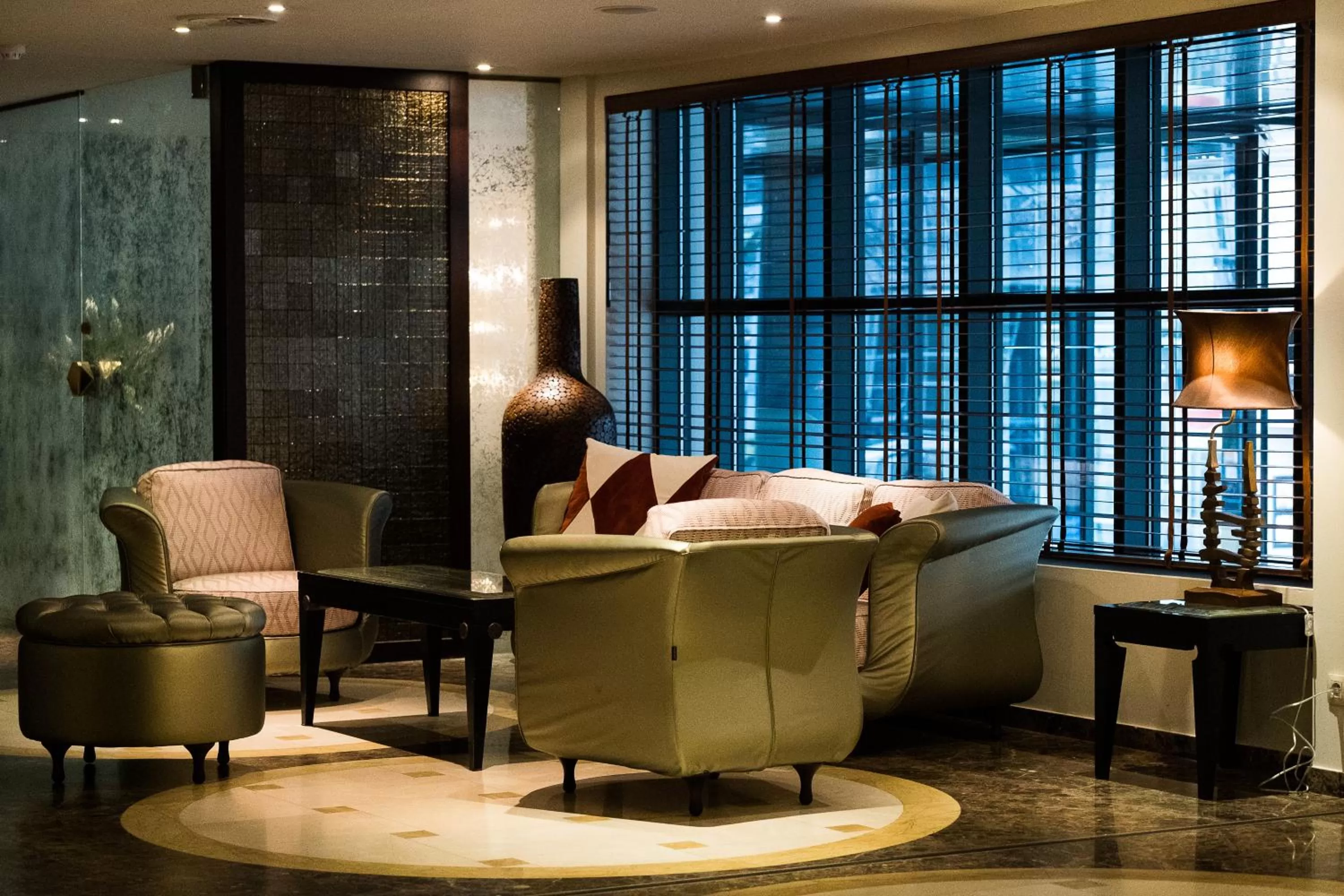 Lobby or reception in Hyllit Hotel