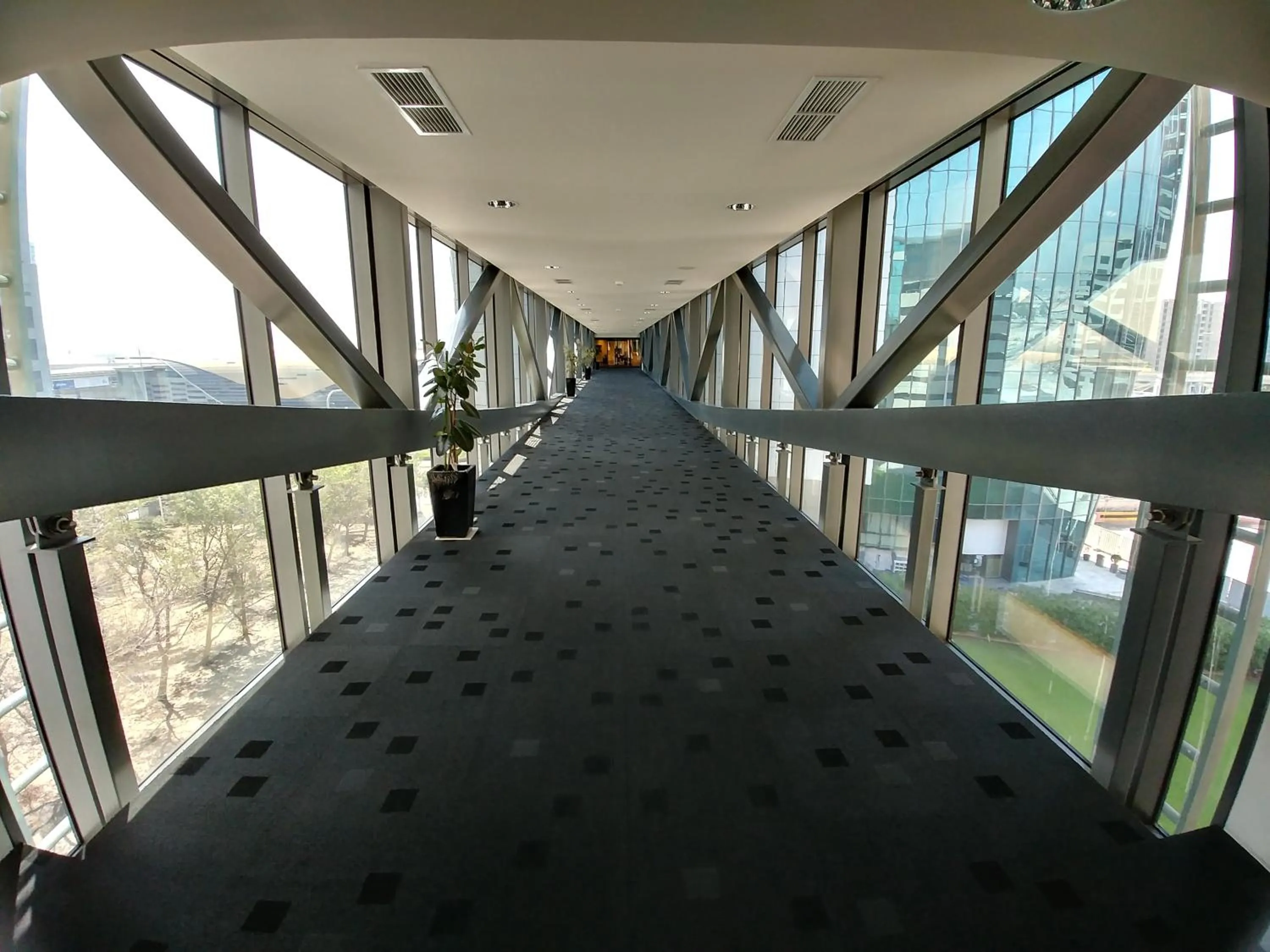 Area and facilities in Ascott Park Place Dubai