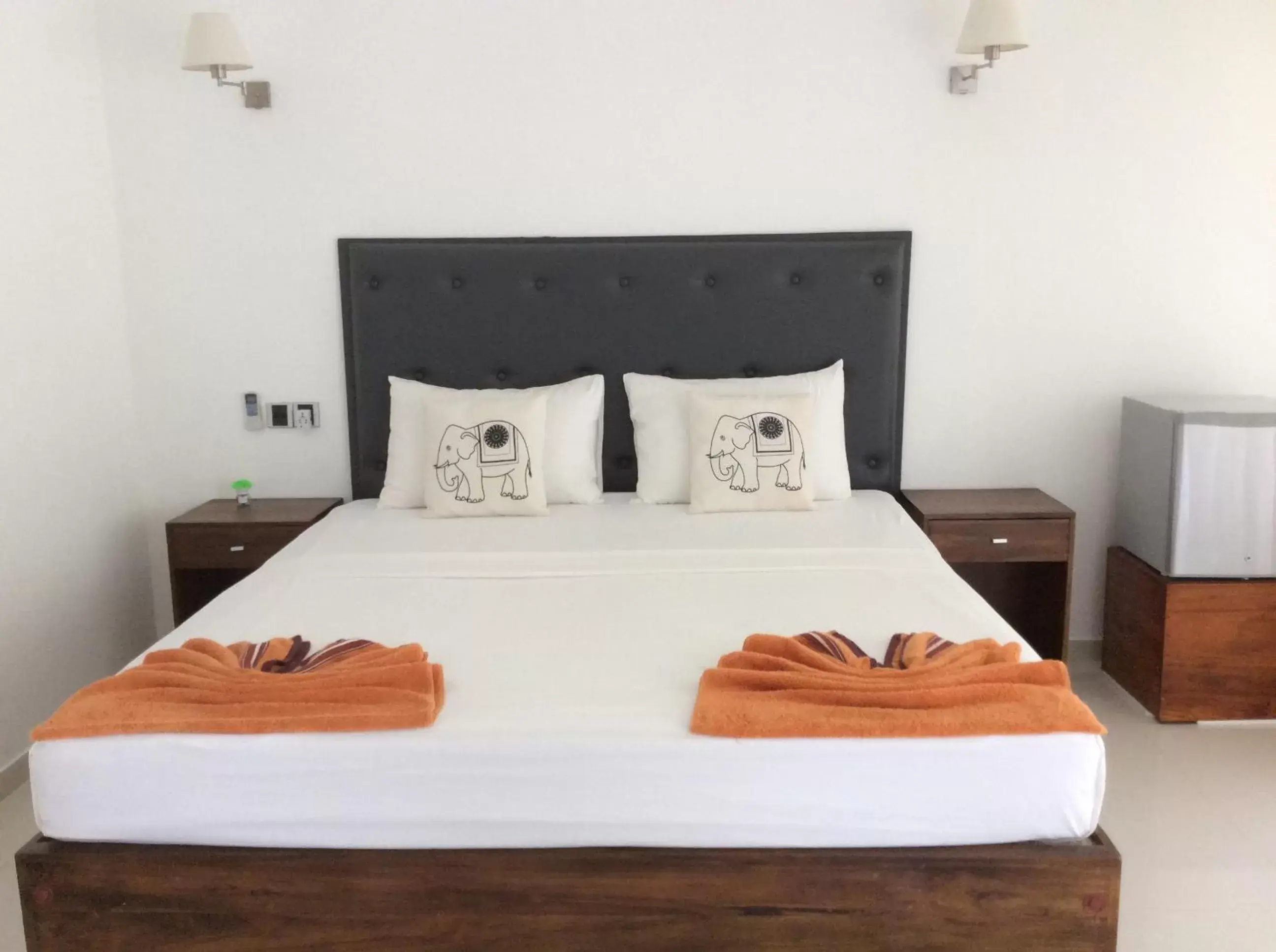 Deluxe Double or Twin Room in Lemazone Inn Deluxe Double or Twin Room in Lemazone Inn