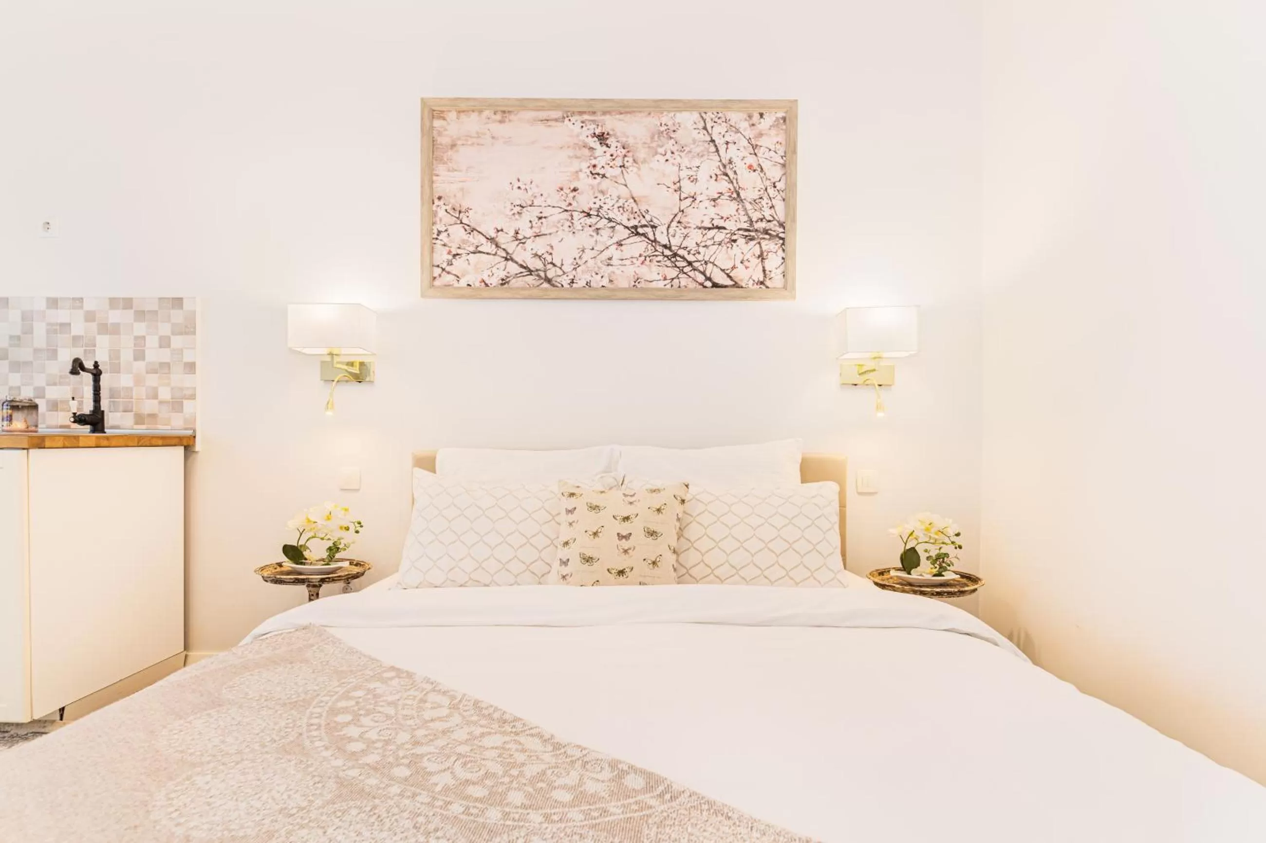 ALBERT RESIDENCE with PARKING