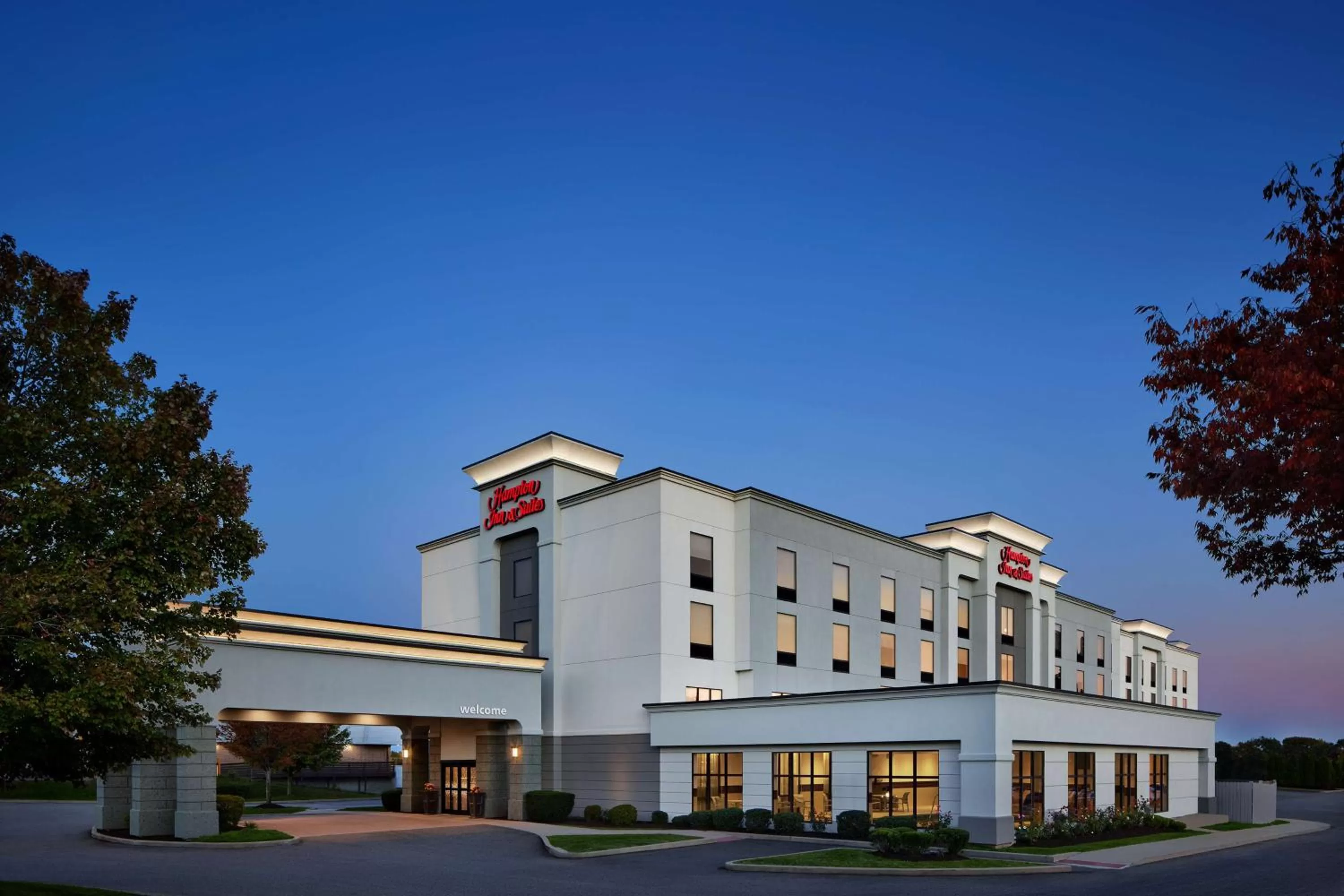 Property building in Hampton Inn & Suites West Haven