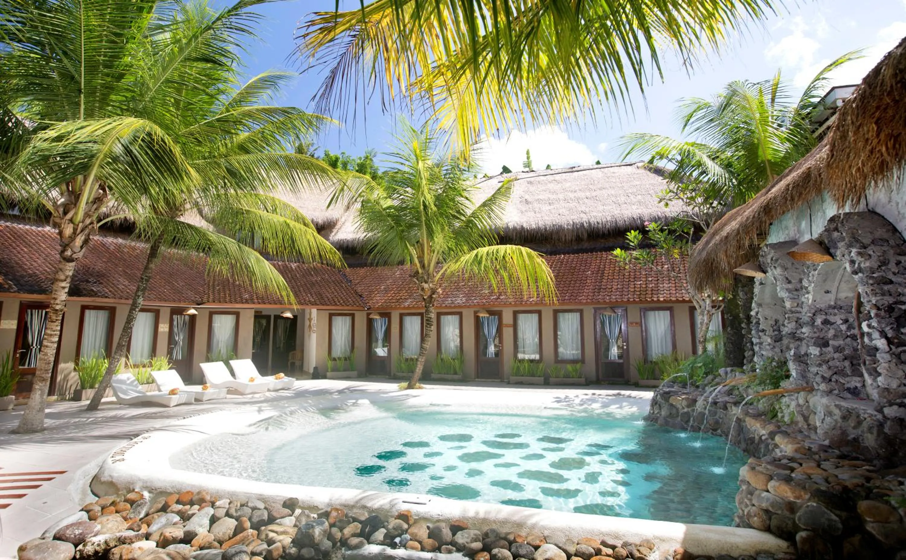 Swimming pool in The Mansion Resort Hotel & Spa