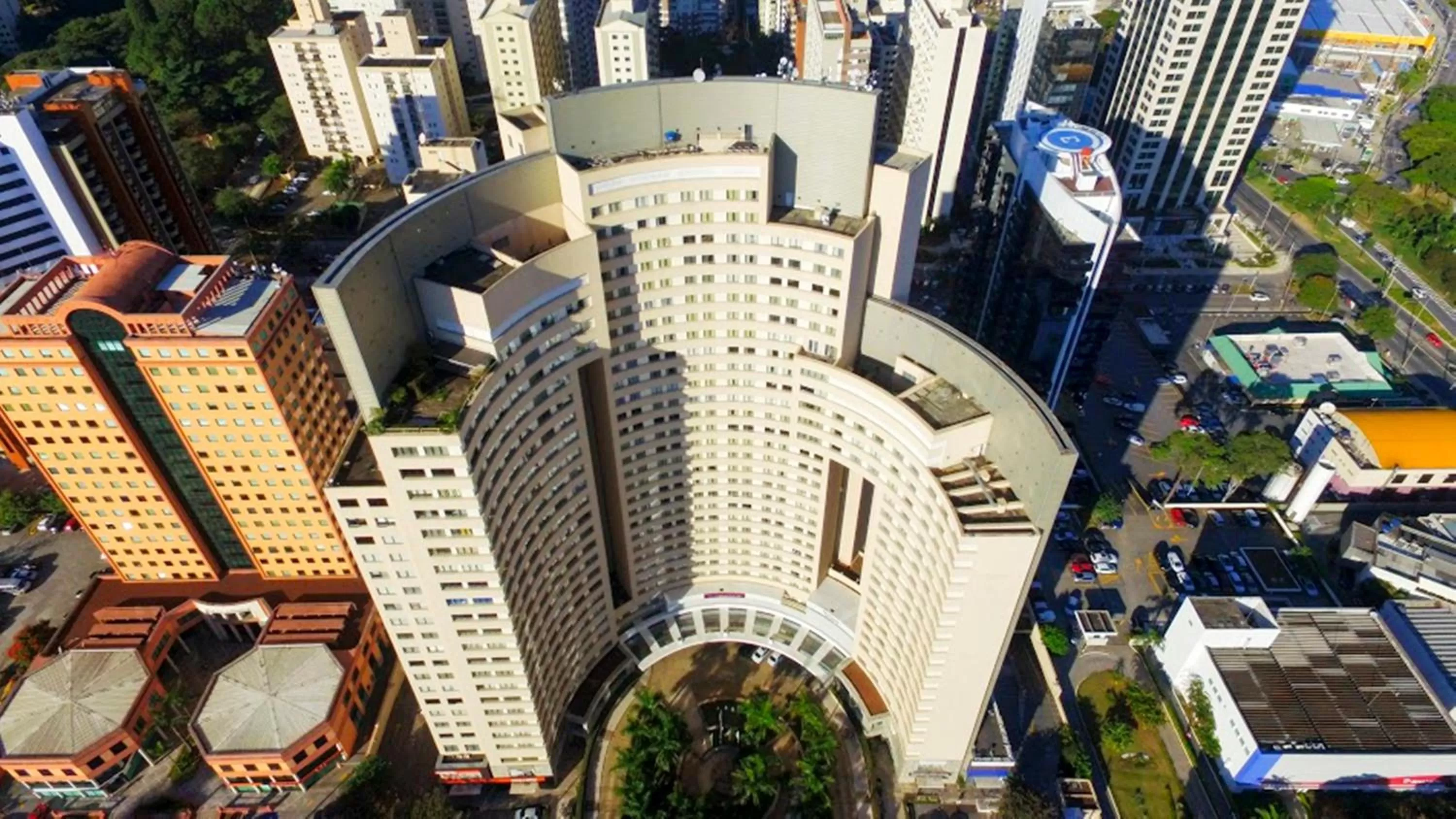 Property building in Comfort Suites Alphaville