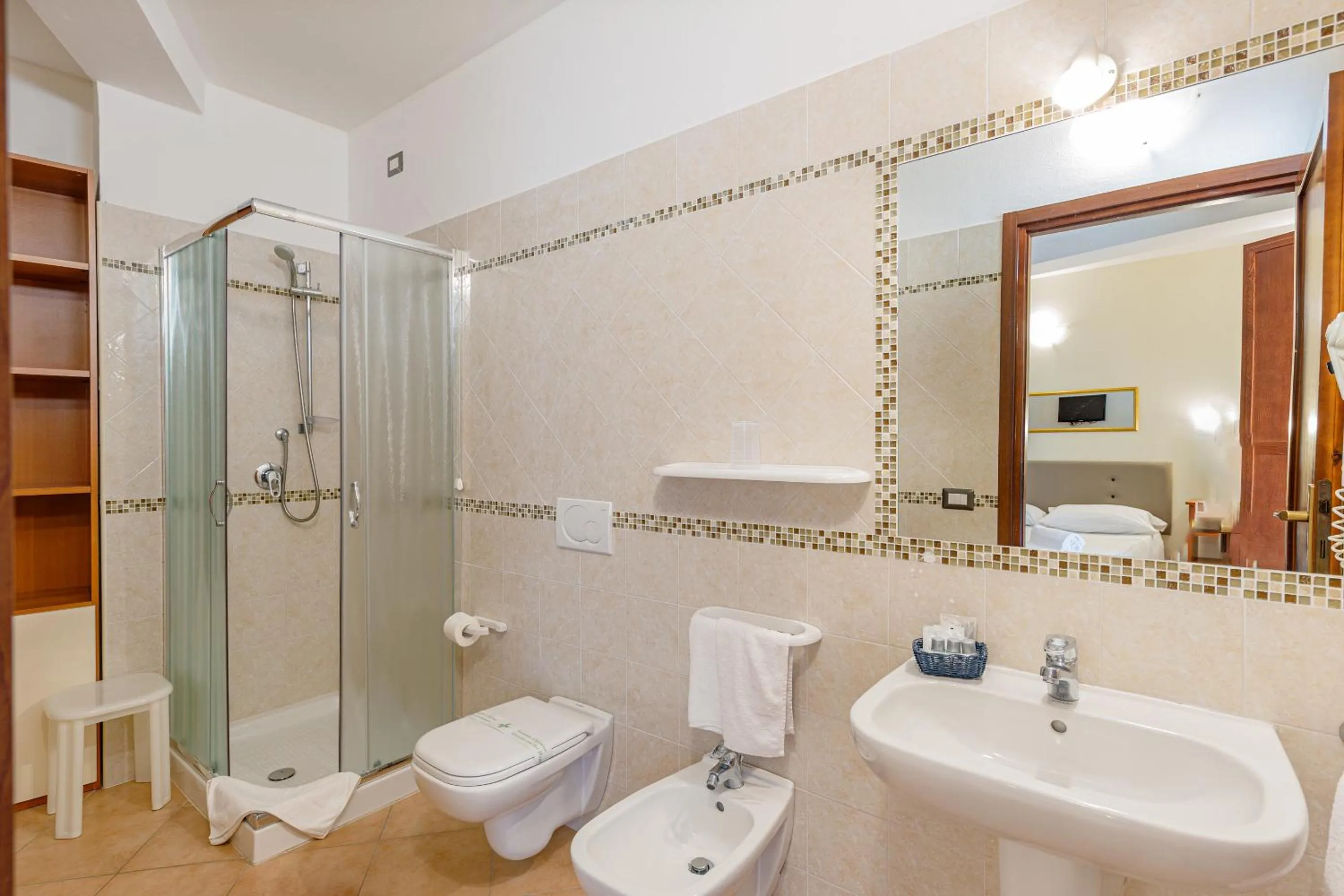 Bathroom in Hotel Villa Piras