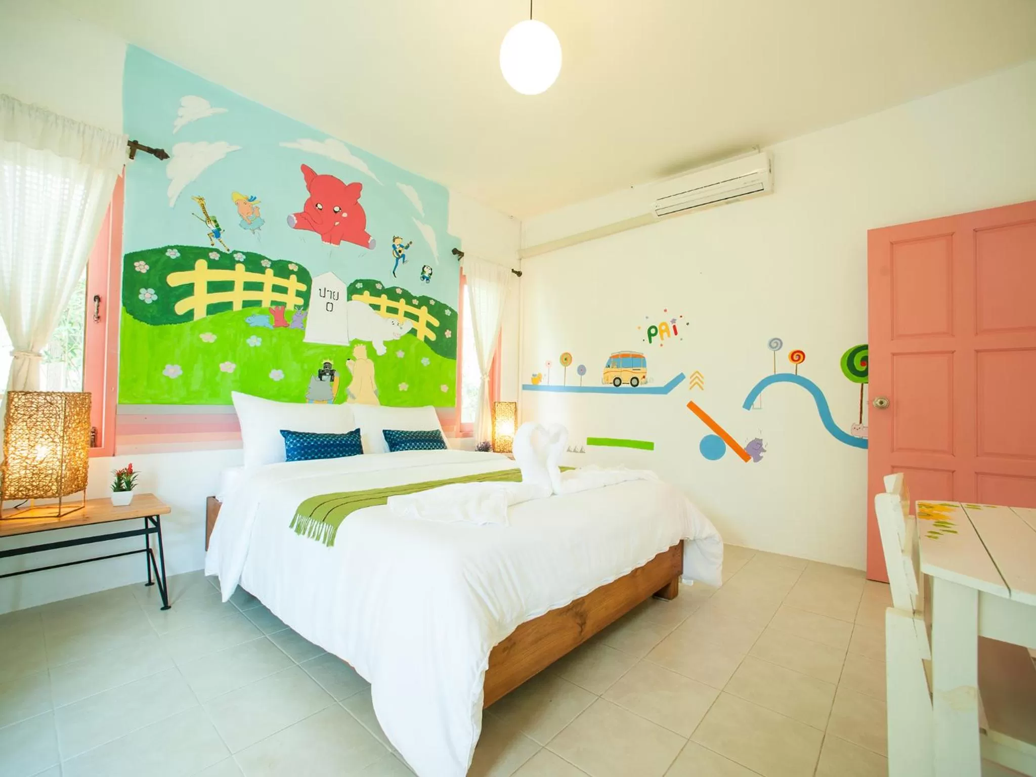 Bedroom, Bed in Baan Chokdee Pai Resort