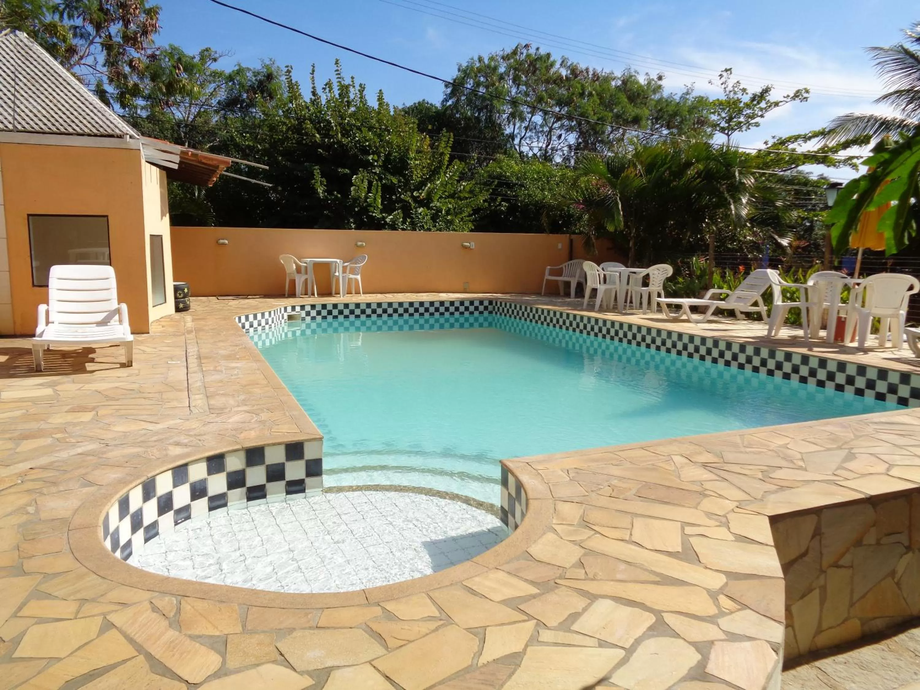Pool view in Pousada Barcarola