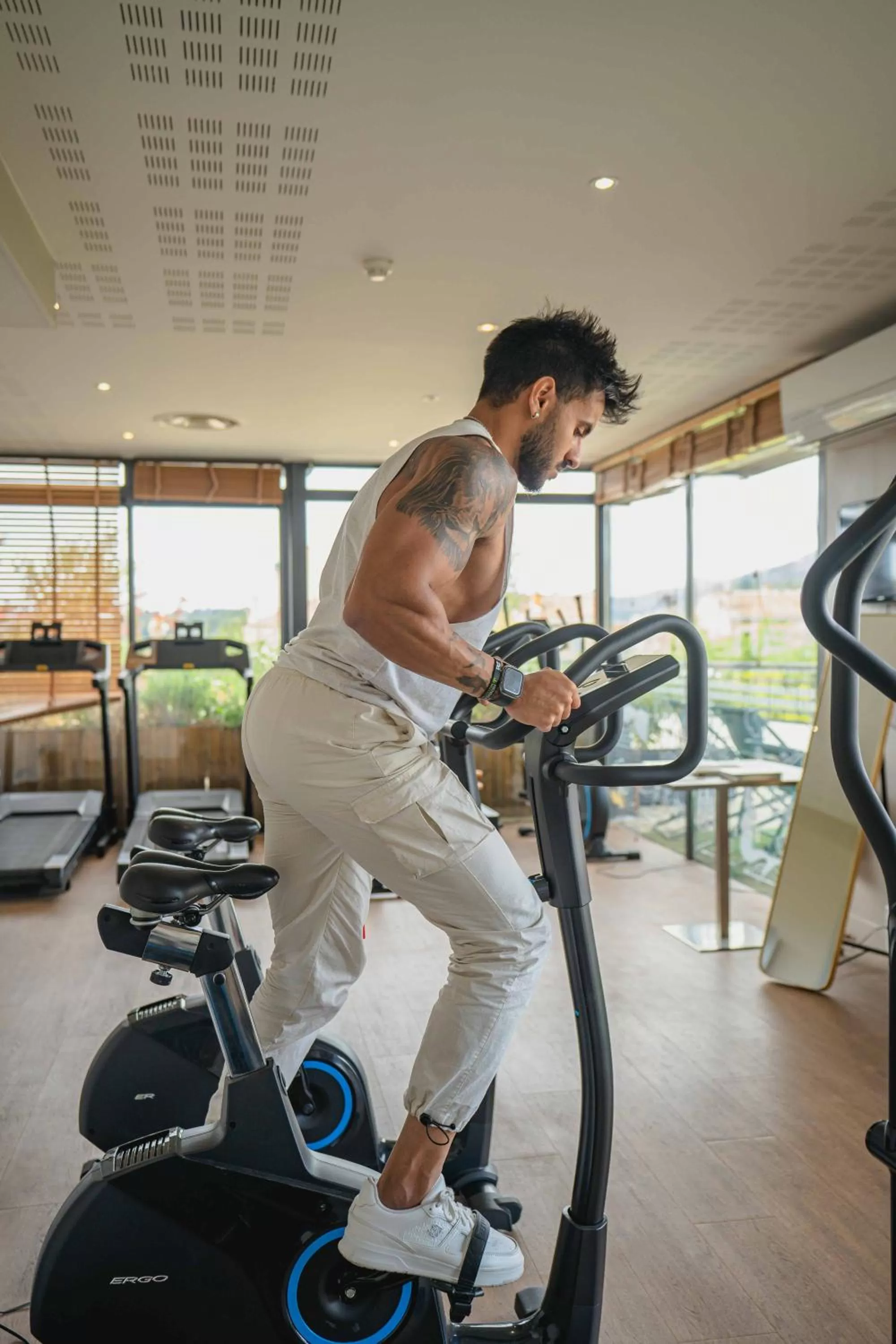 Fitness centre/facilities in Best Western Linko Aubagne