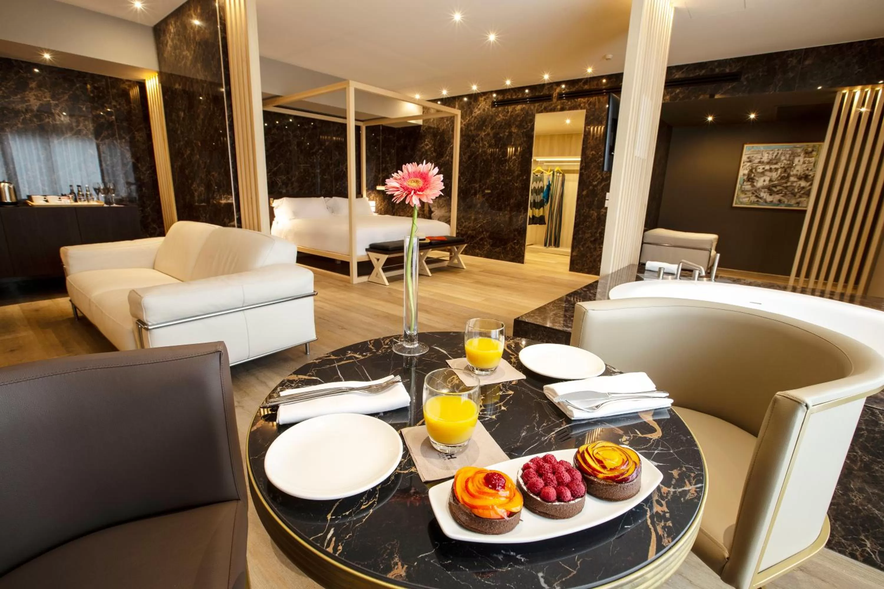 Food and drinks in UNA HOTELS MH Matera