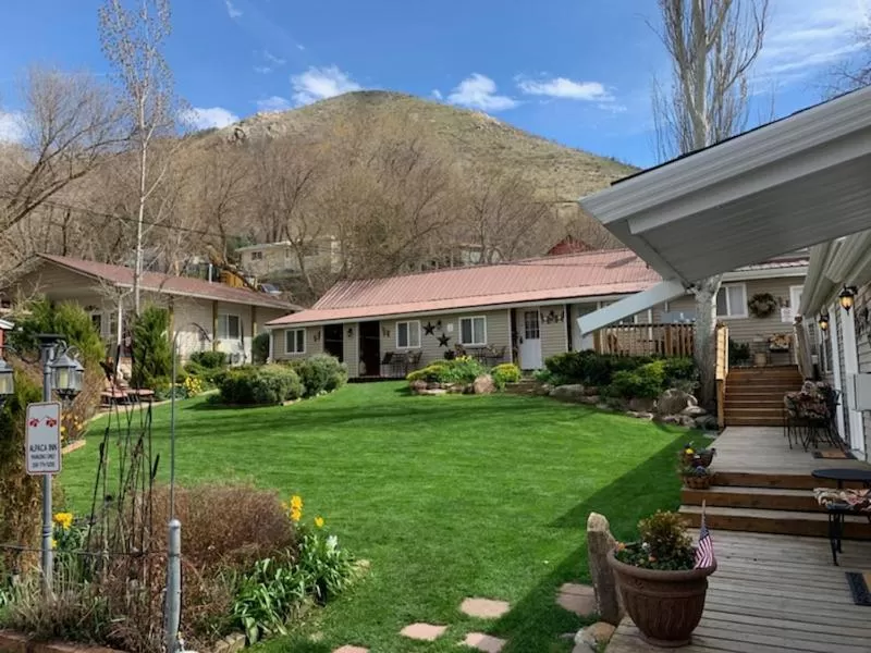 Property Building in Alpaca Inn