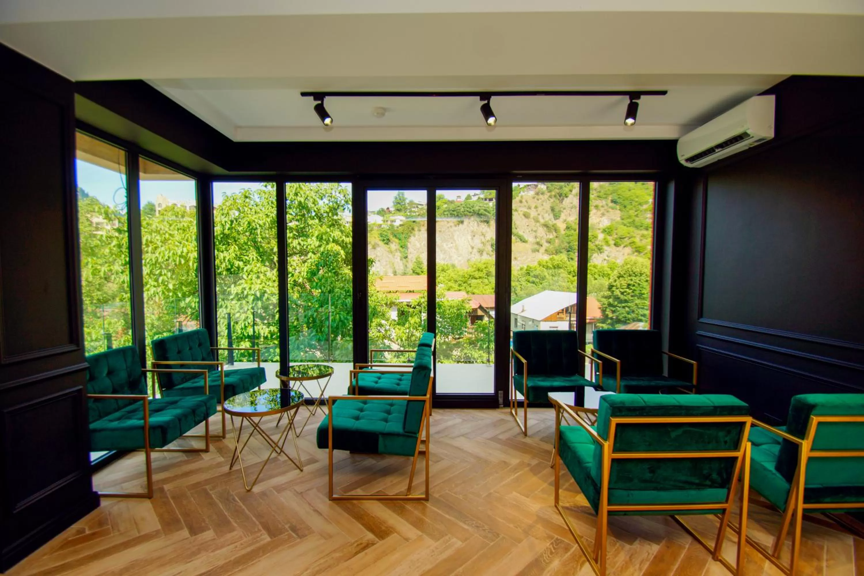 Lounge or bar in Borjomi Bridge Hotel