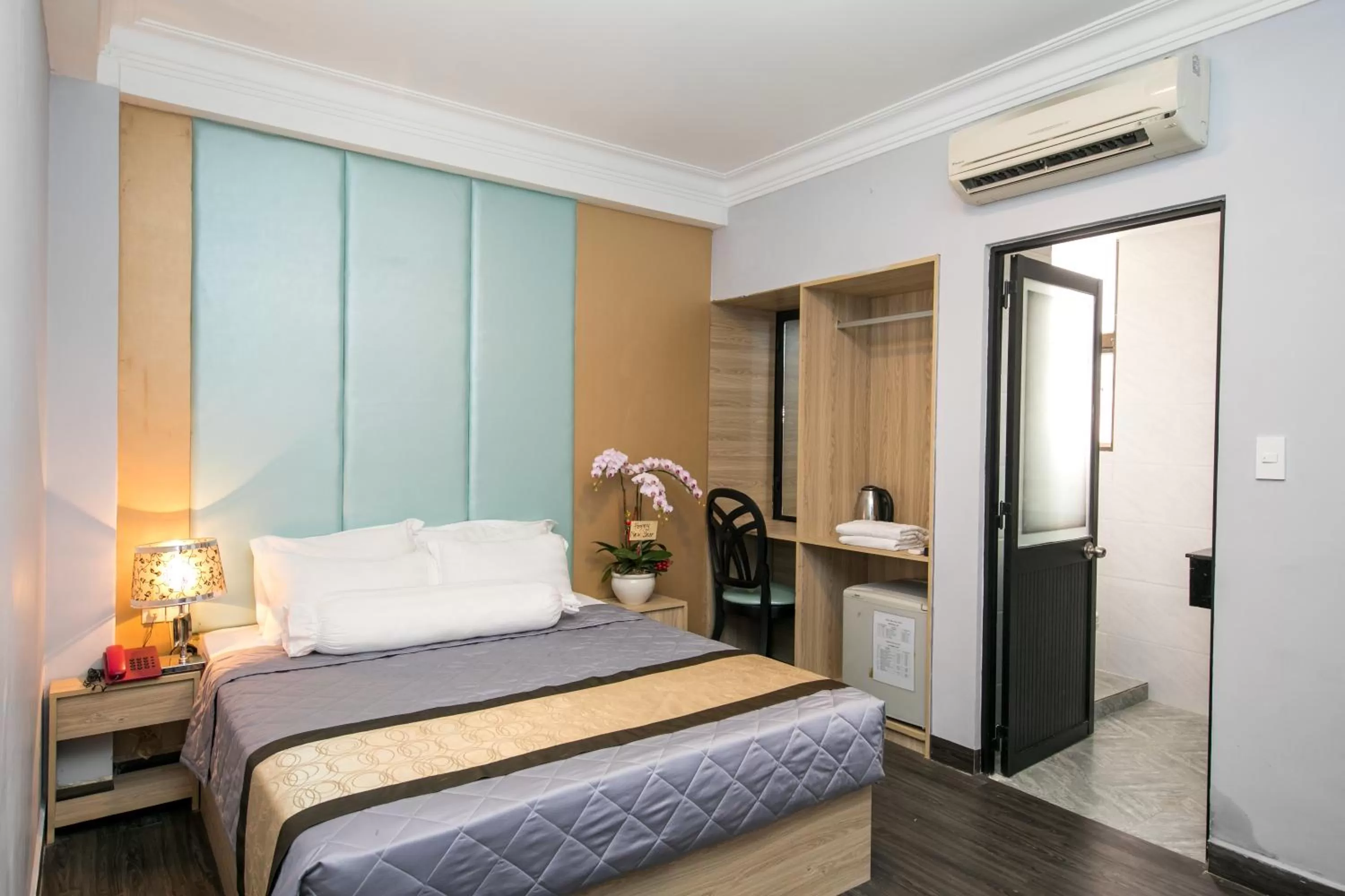 Bowling, Bed in Nouveau Happy Inn - Bến Thành