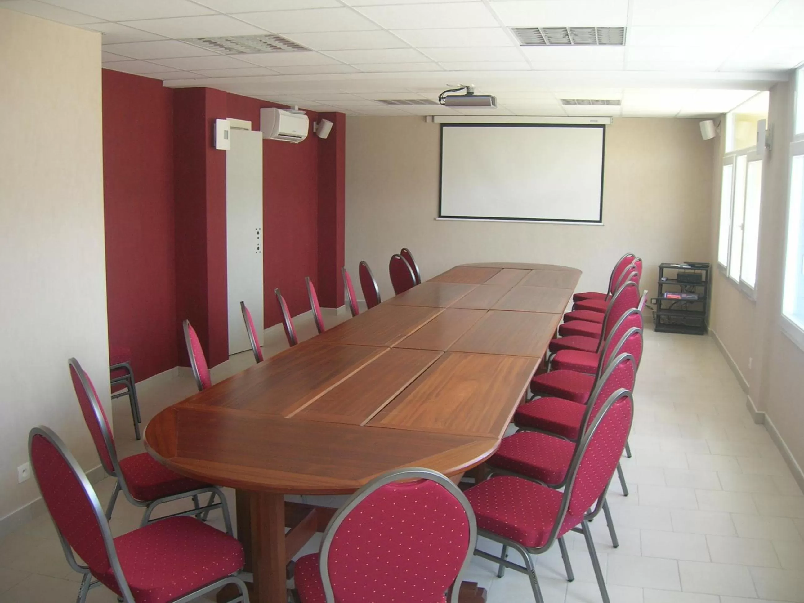 Business facilities in Le Logis De La Lys