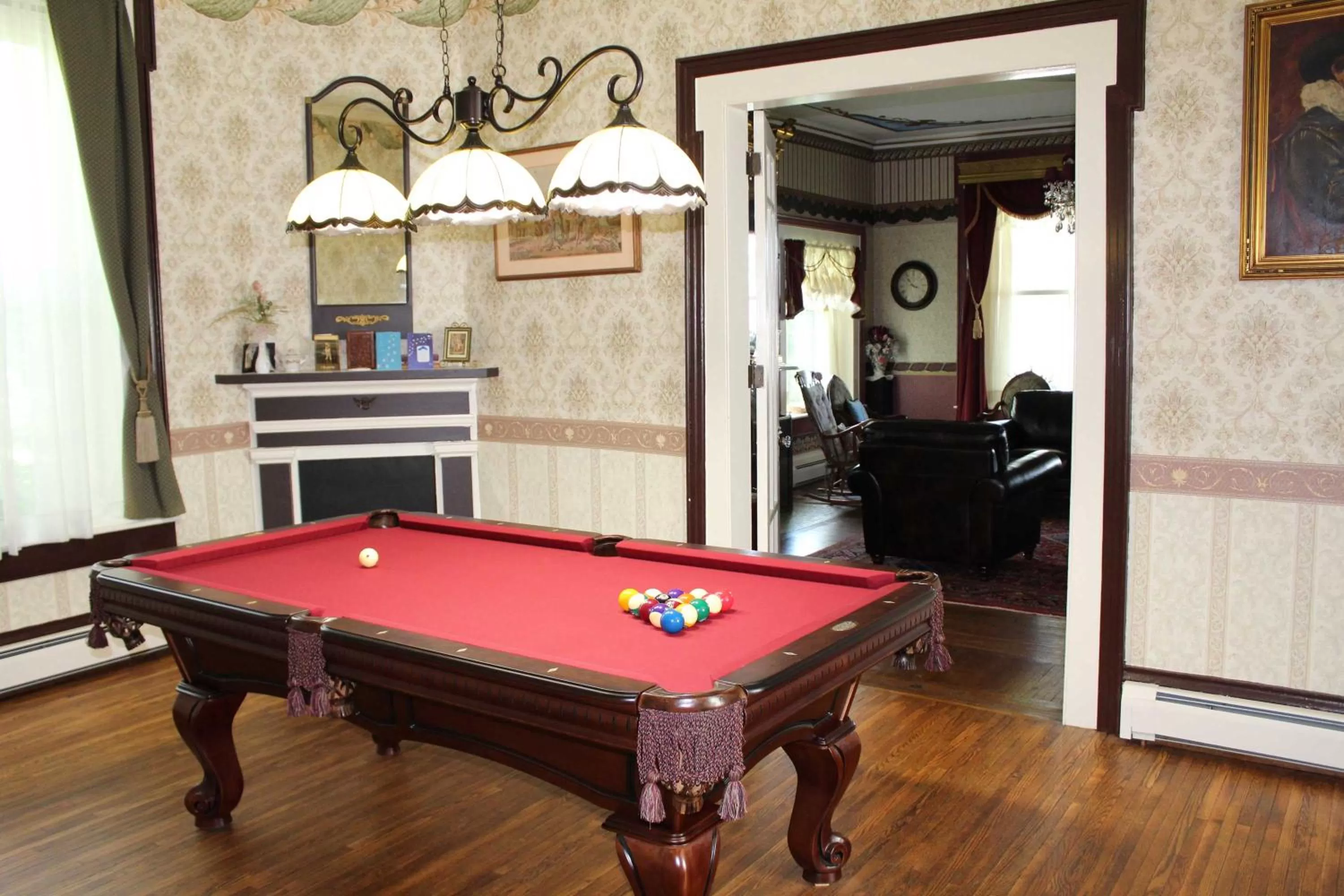 Billiard, Billiards in The Gridley Inn B&B