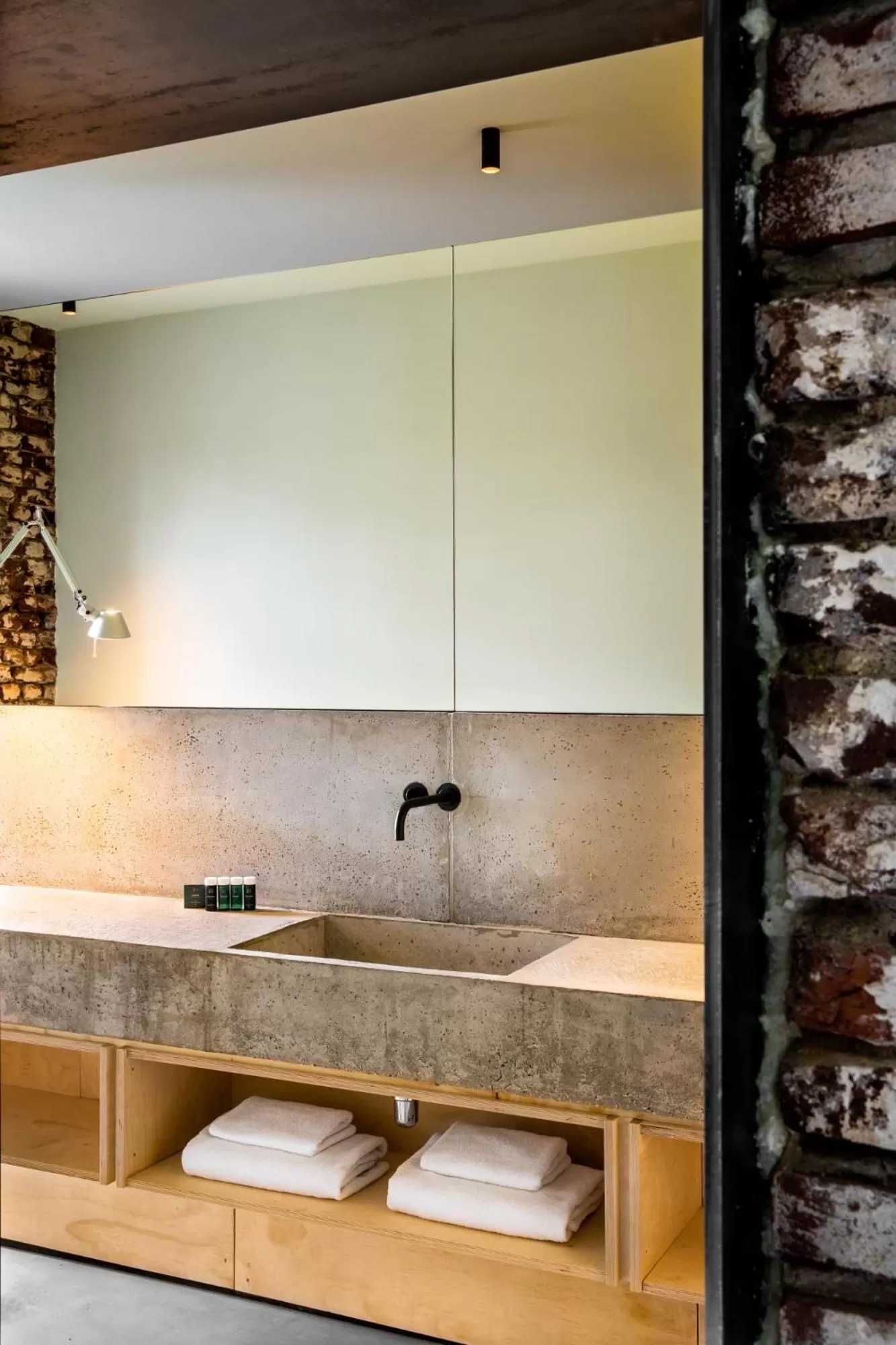 Bathroom in Landgoed Kasteel de Hoogenweerth