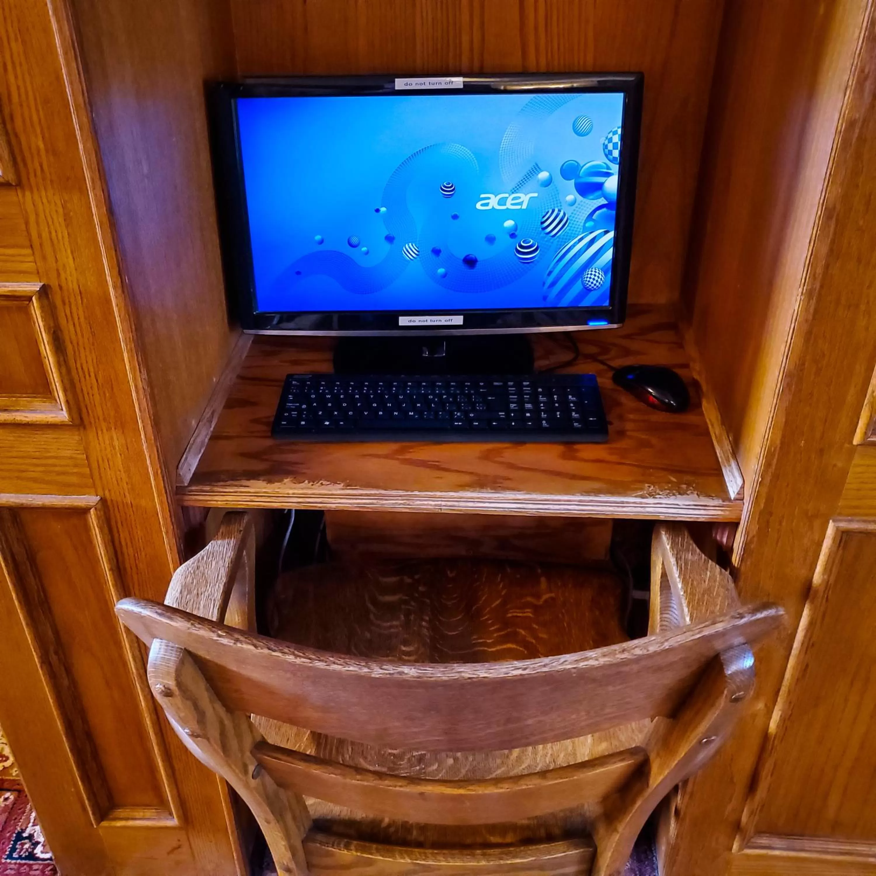 Lobby or reception in James Bay Inn Hotel, Suites & Cottage