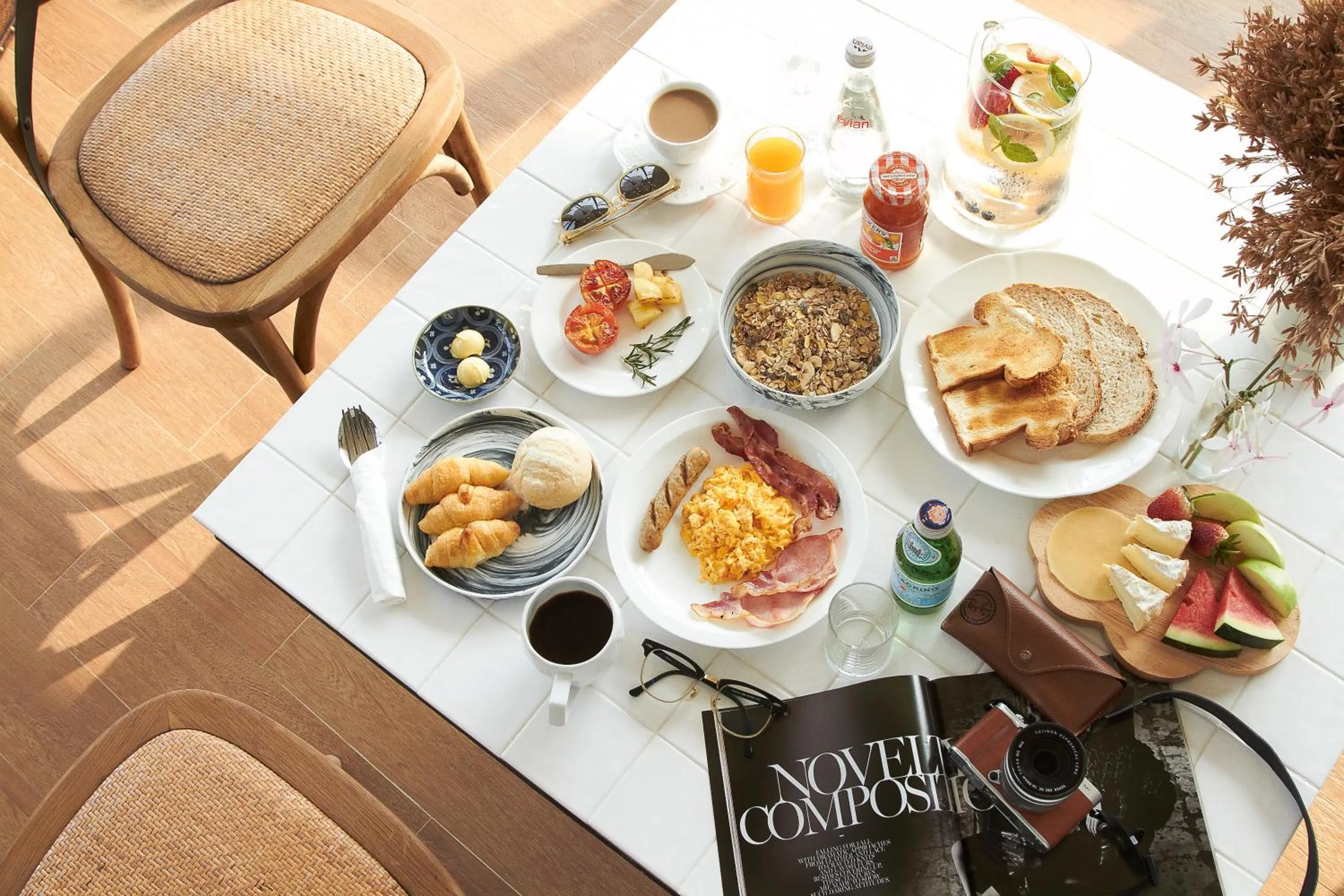 American breakfast in L'air Du Pran