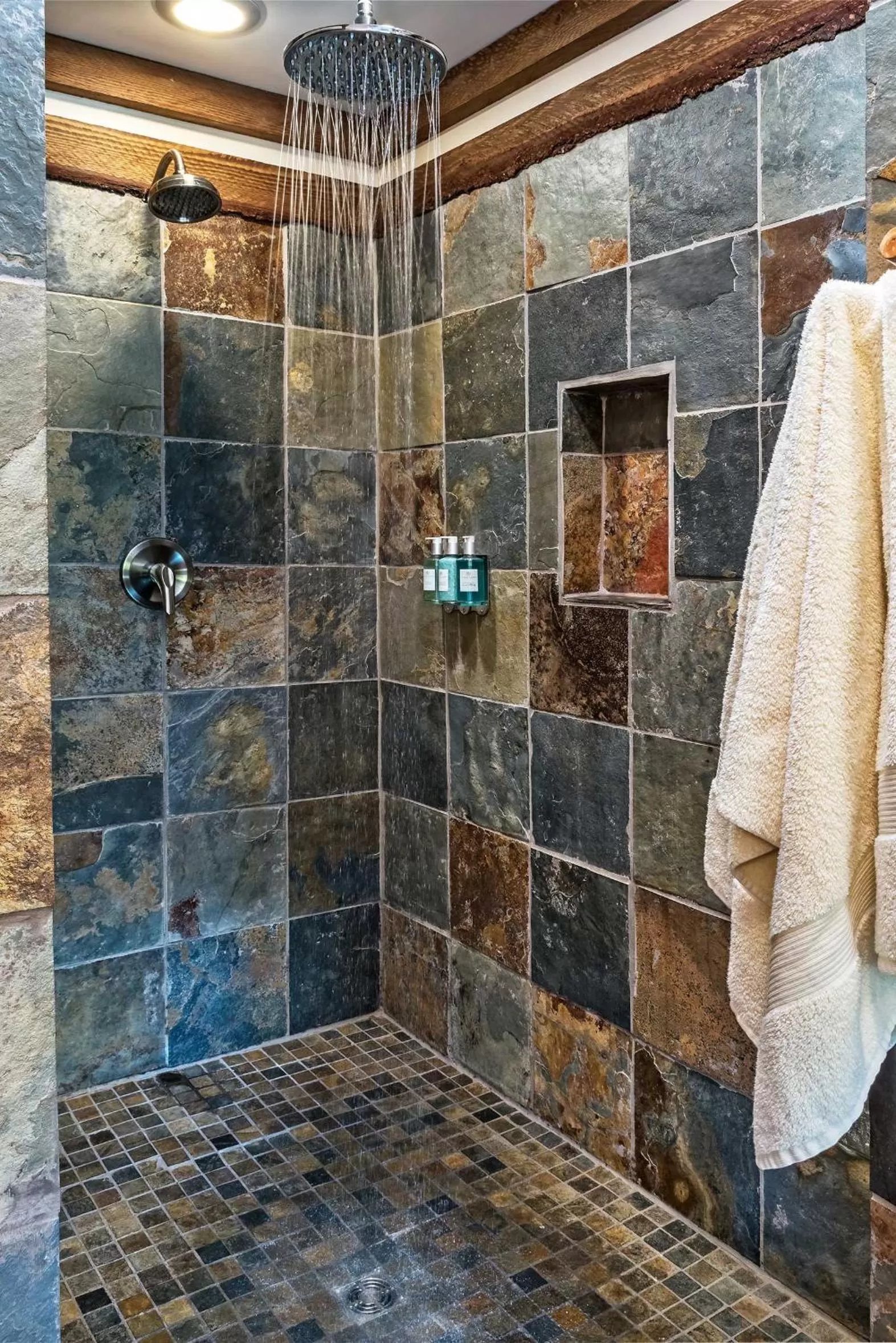 Carson Ridge Luxury Cabins