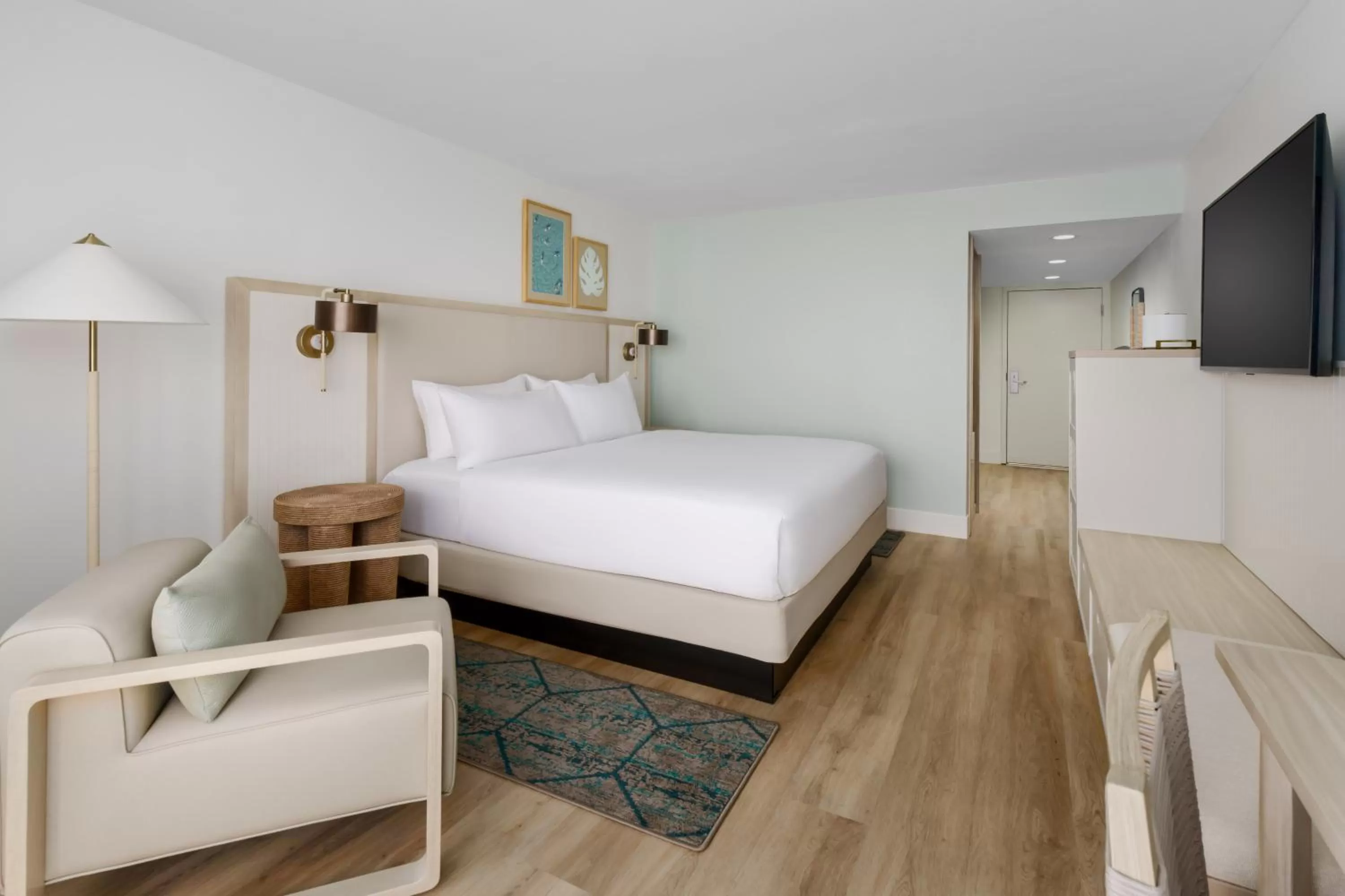 Bedroom, Bed in Beal House Fort Walton Beach, Tapestry Collection By Hilton