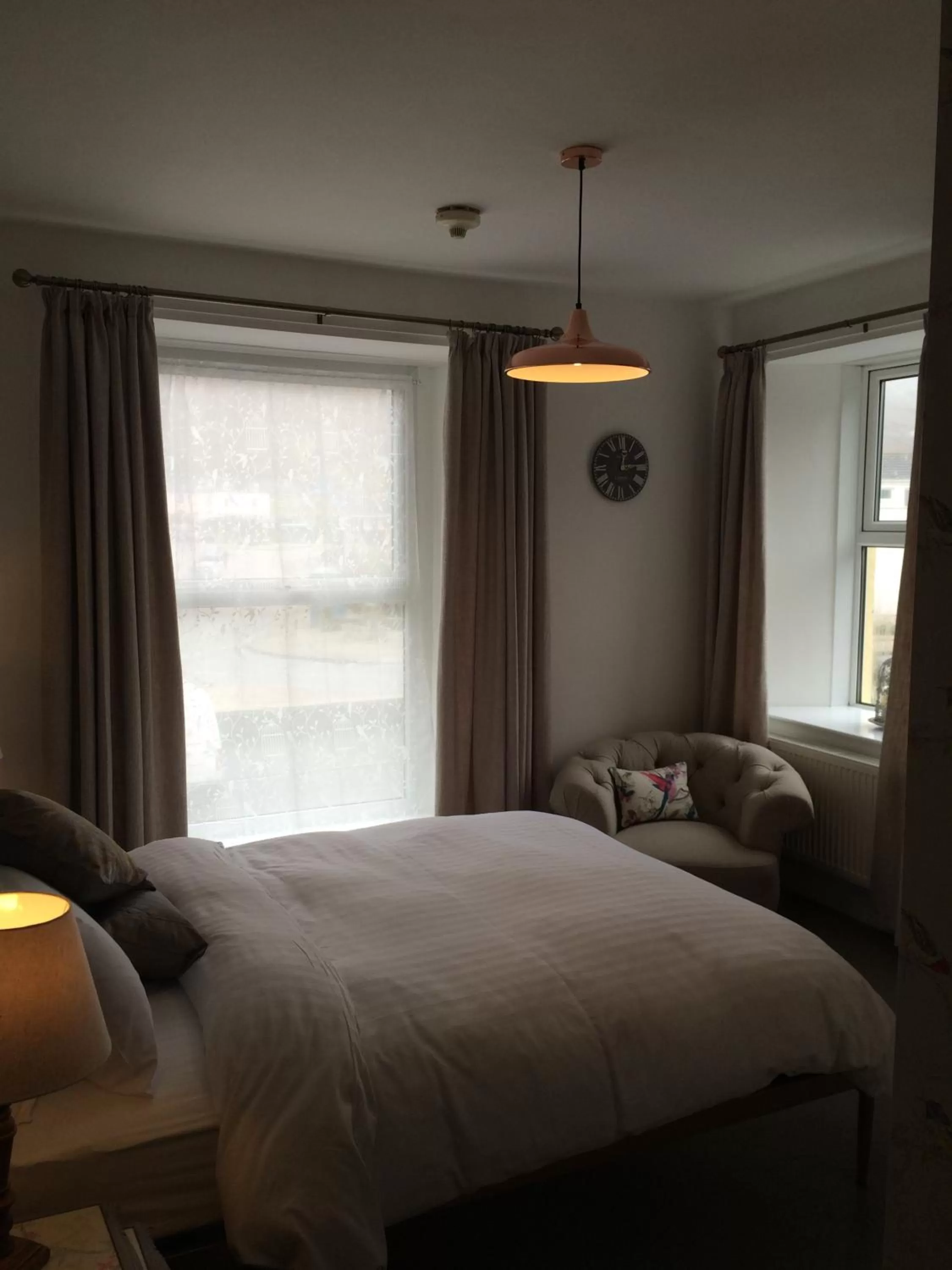 Bedroom, Bed in Portreath Arms