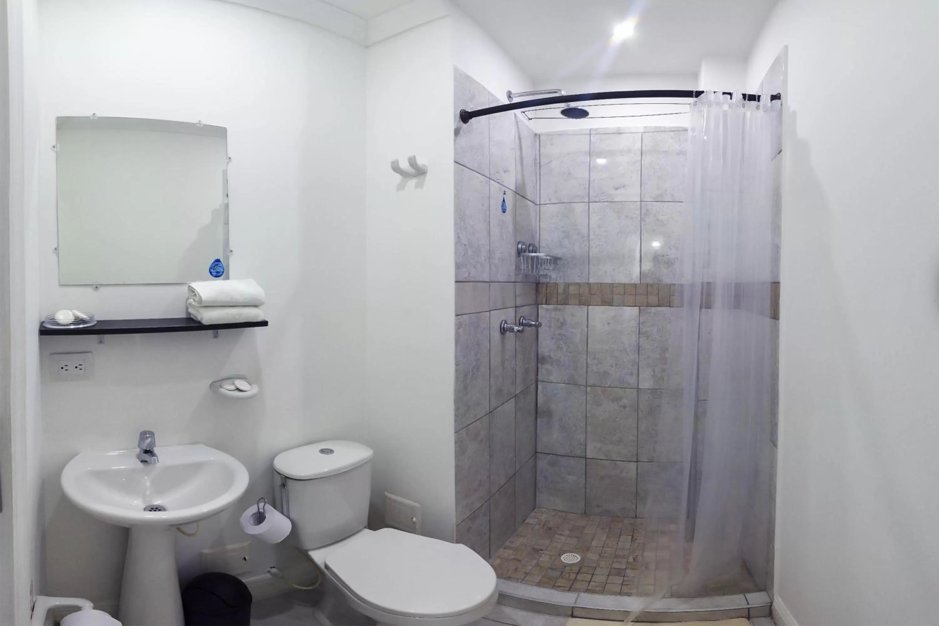 Bathroom in Hotel Las Lunas