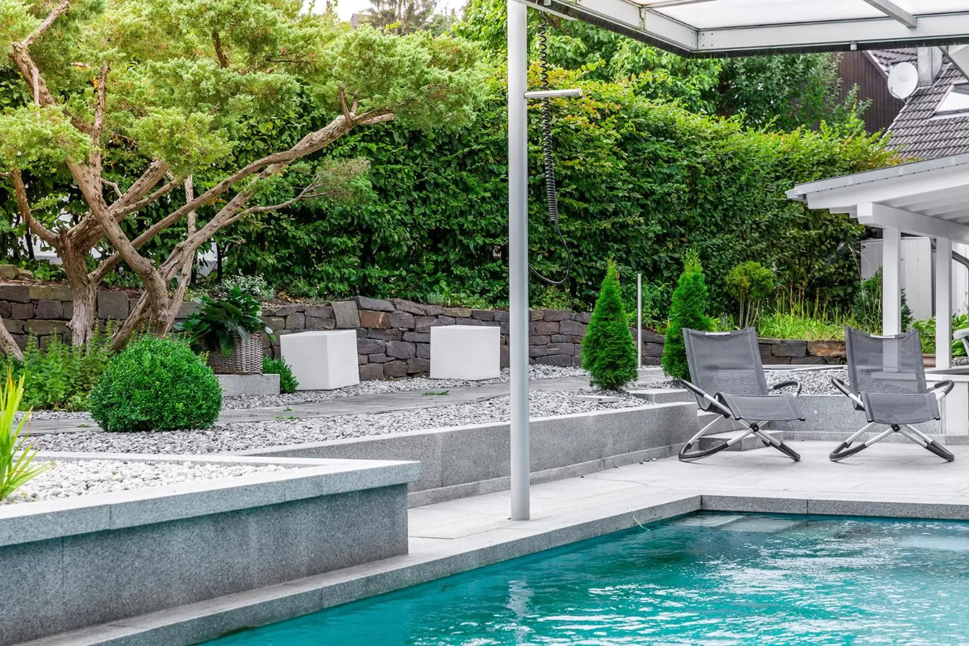 Swimming pool in Romantik Hotel Neuhaus