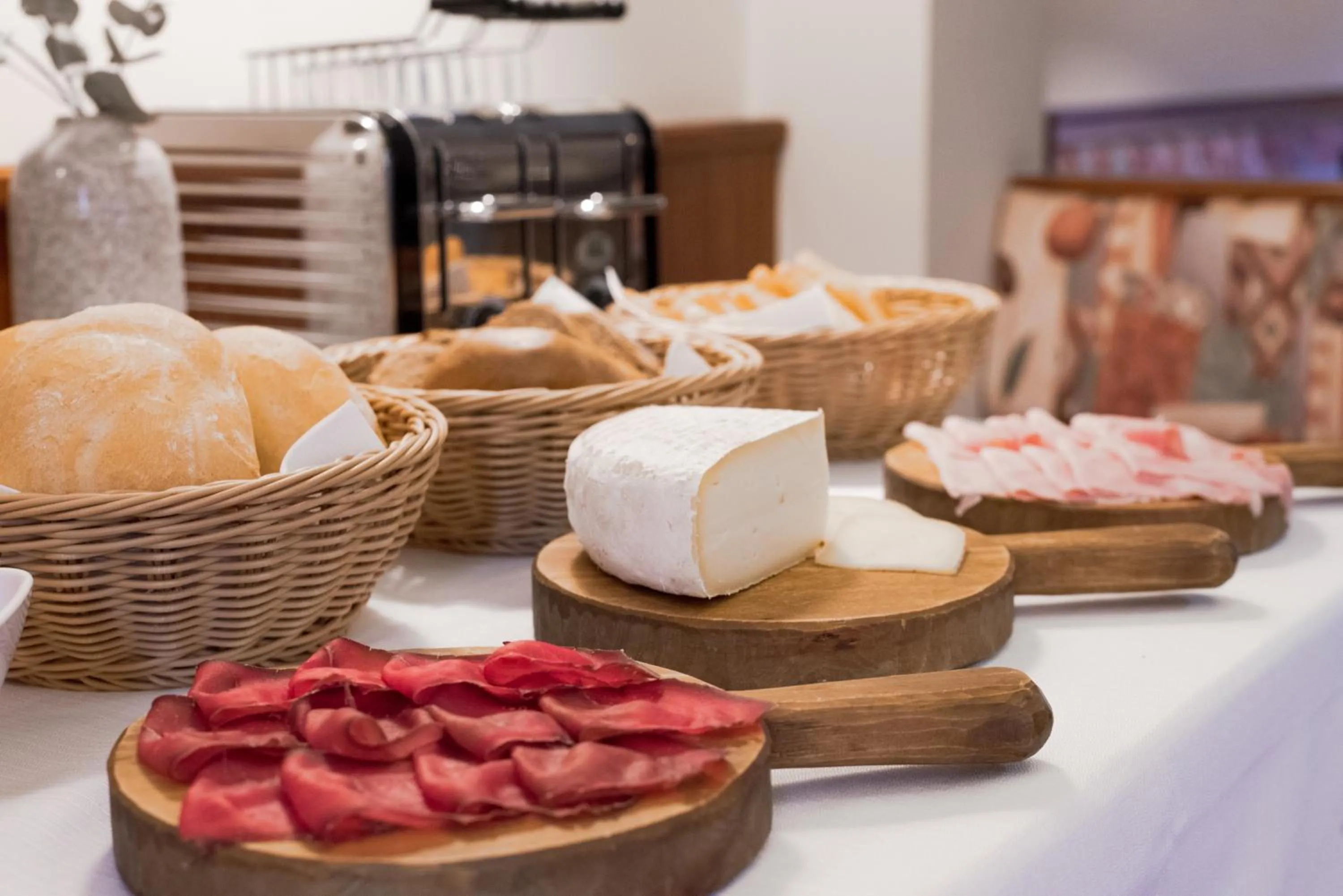 Breakfast in Hotel Garni Rin Da Rin