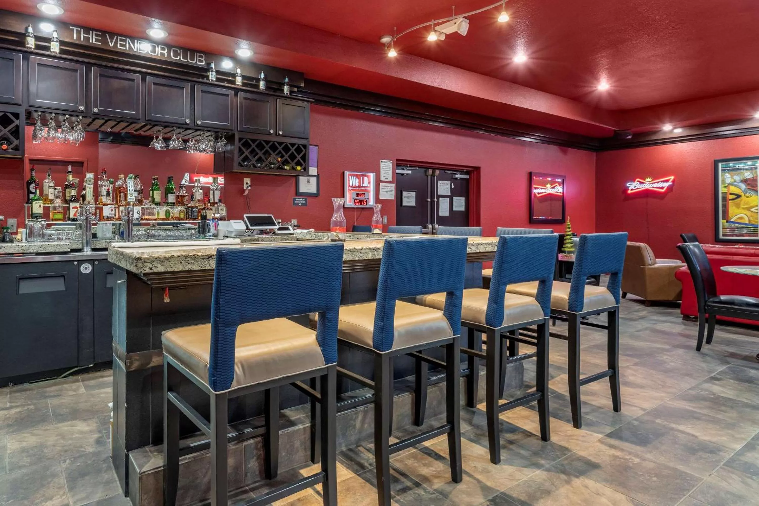 Lounge or bar in Comfort Inn Bentonville - Crystal Bridges