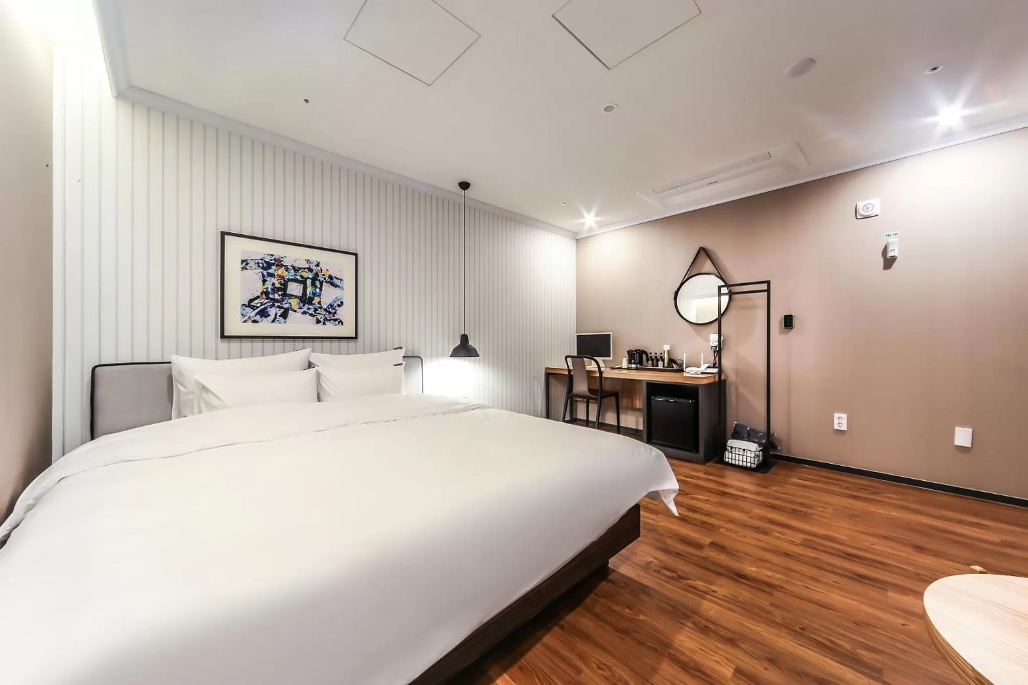 Photo of the whole room, Bed in Seomyeon Brown-dot hotel Gold