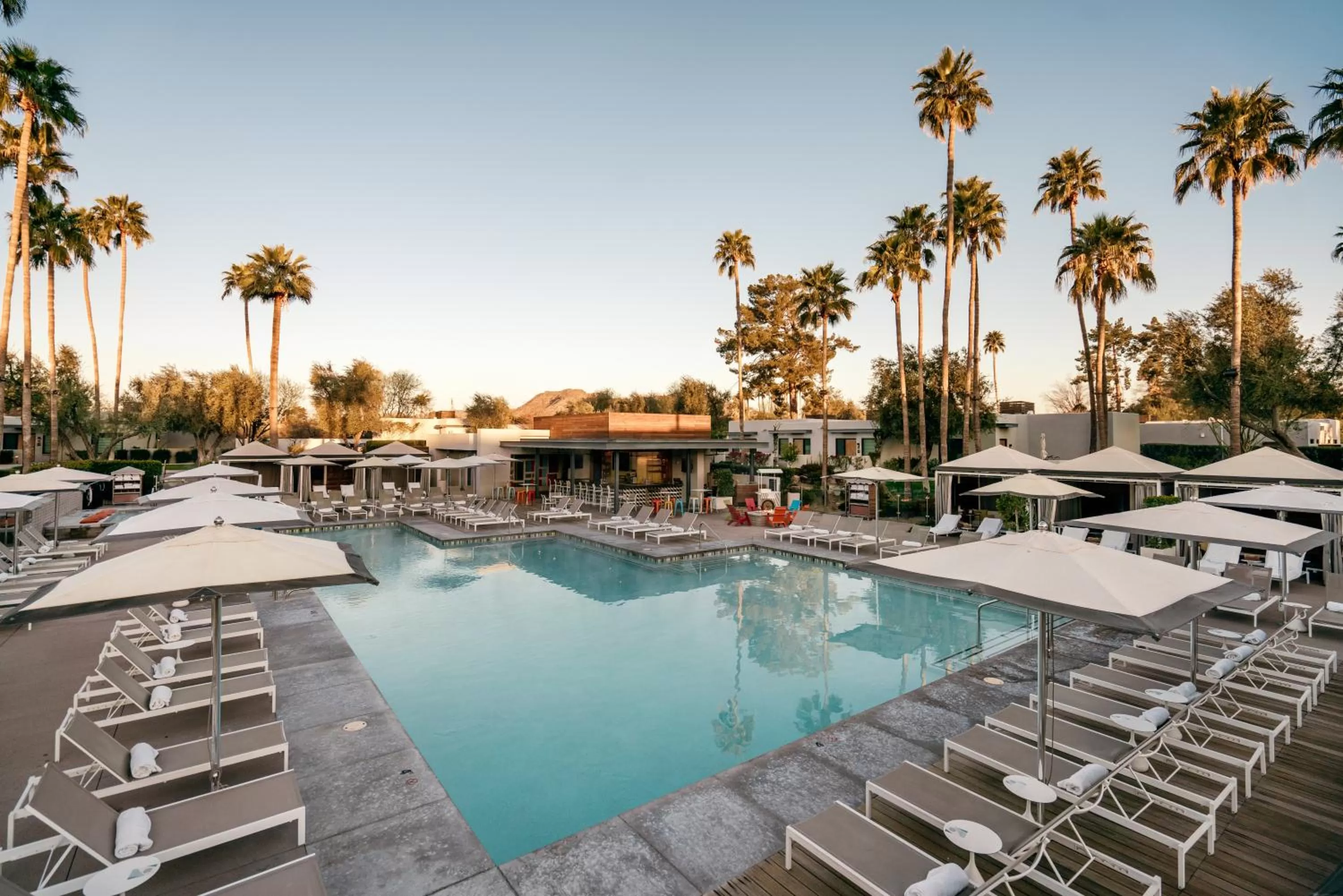 Swimming pool in Andaz Scottsdale Resort & Bungalows