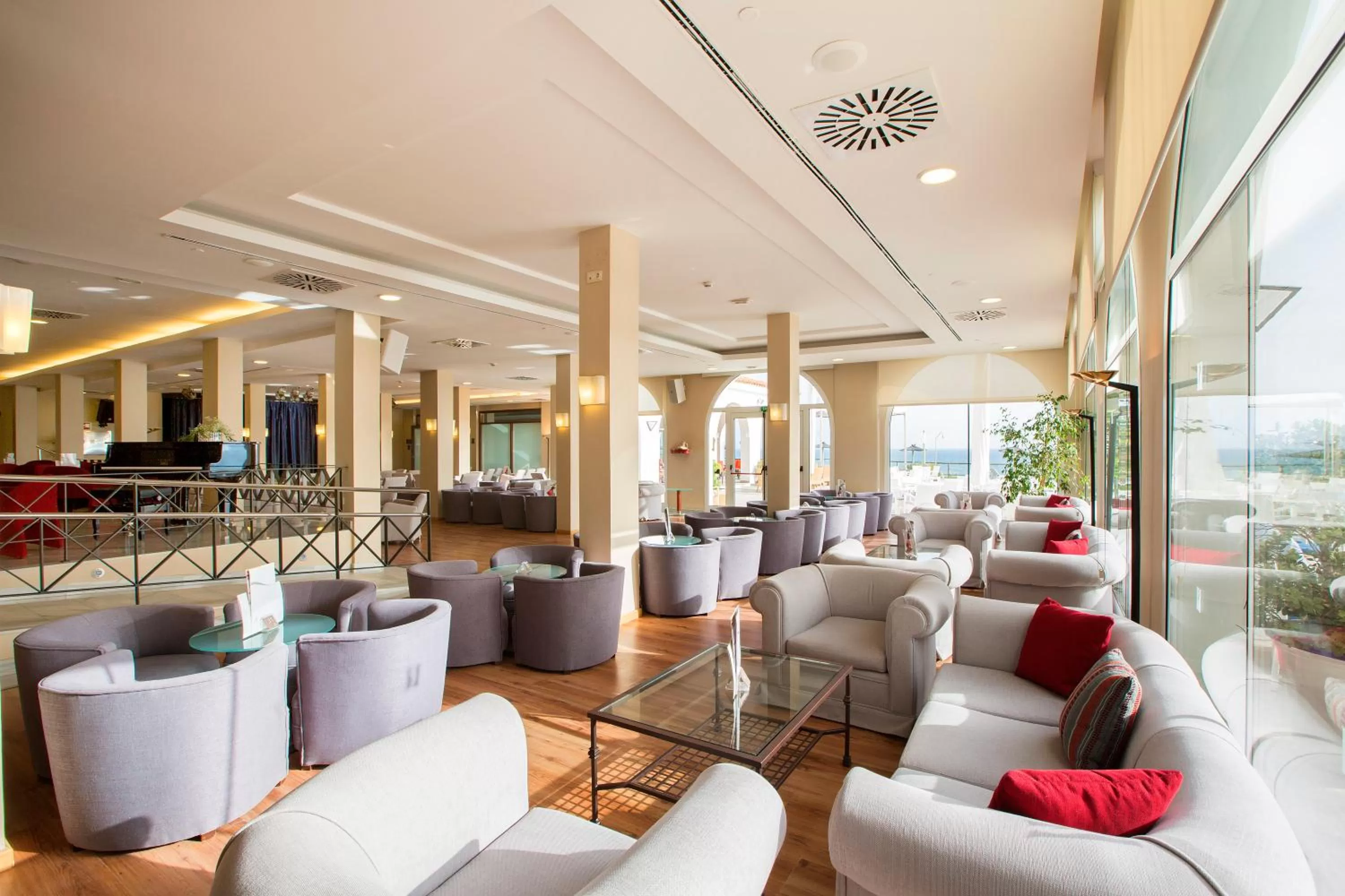 Lounge or bar in Hipotels Flamenco Conil