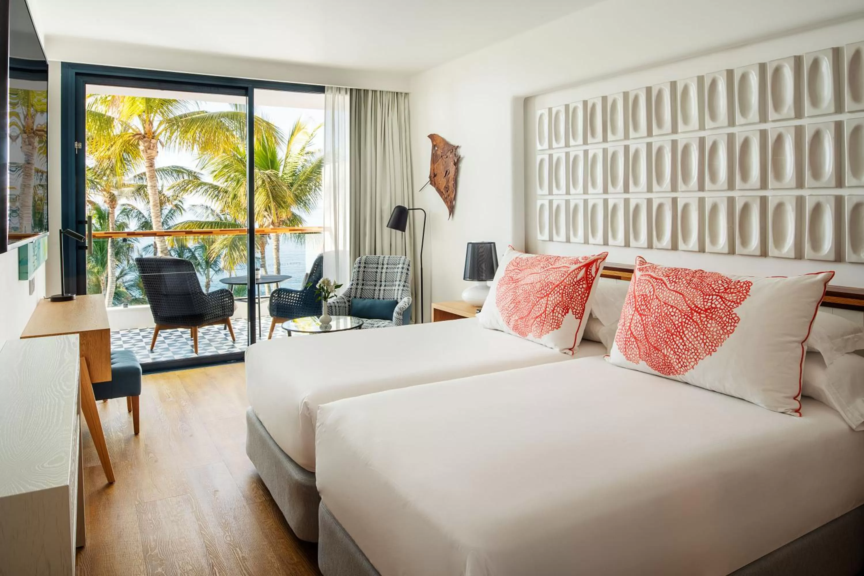 View (from property/room), Bed in Hotel Fariones