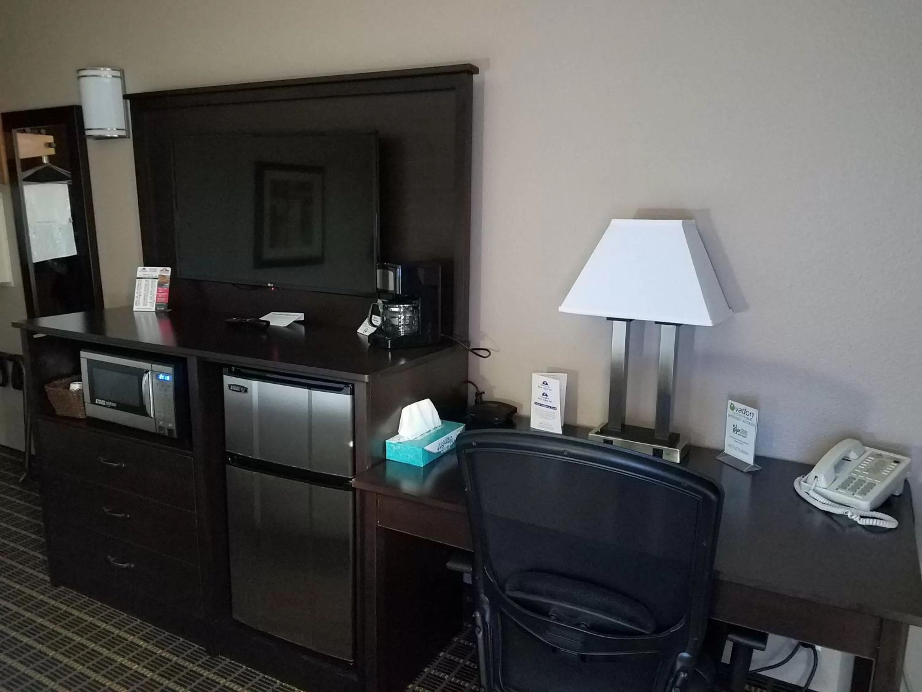 hair dresser in Americas Best Value Inn and Suites Bismarck