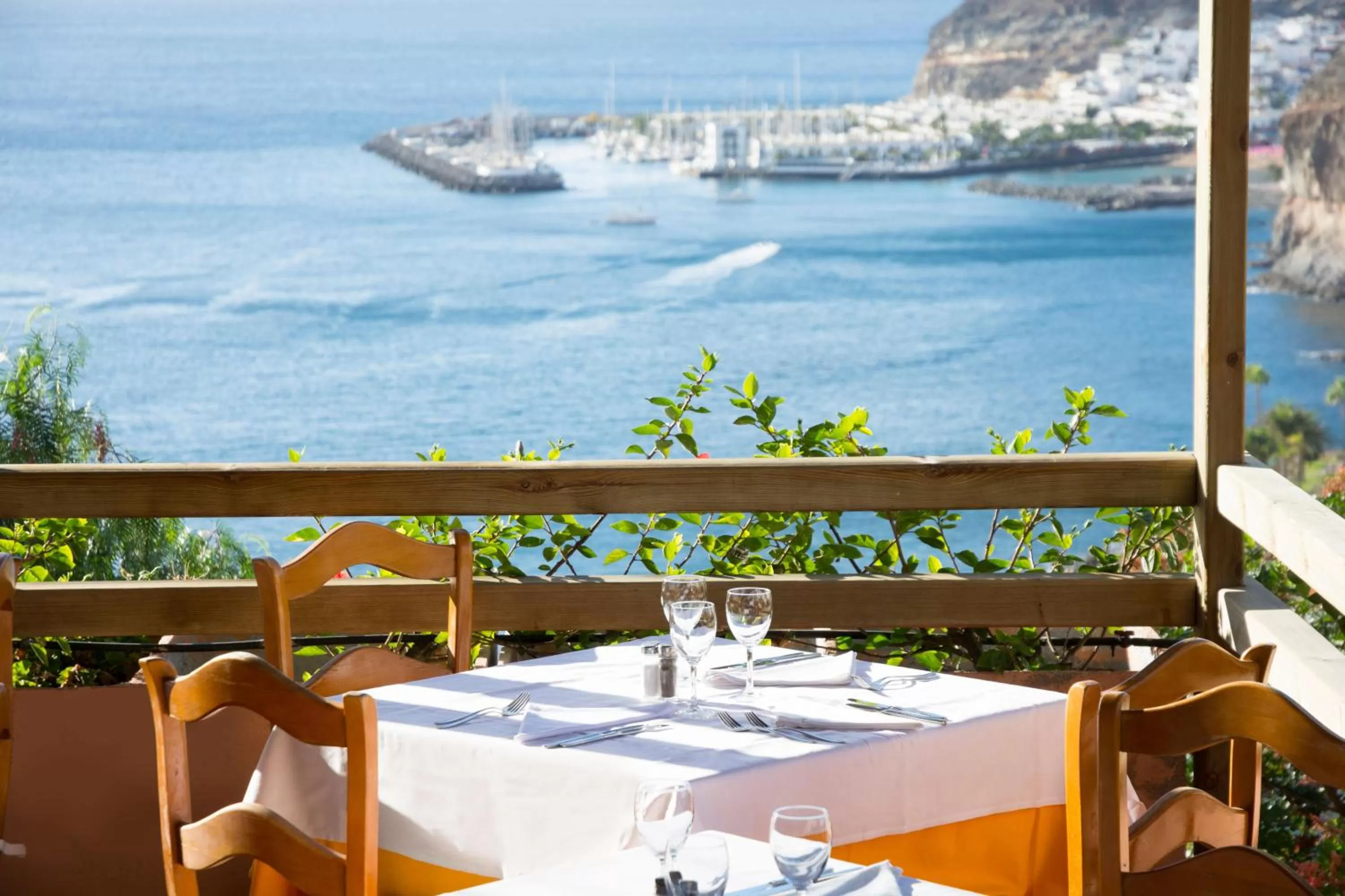 Restaurant/places to eat in Mogan Princess & Beach Club