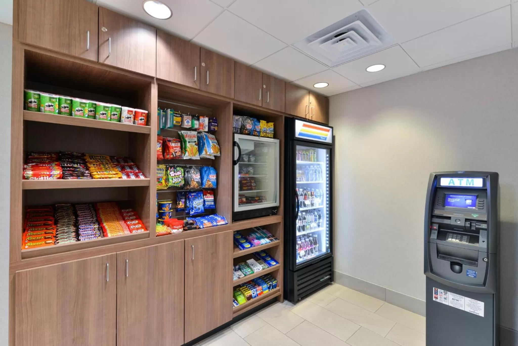 Lobby or reception in Holiday Inn Hotel & Suites Overland Park-Convention Center by IHG