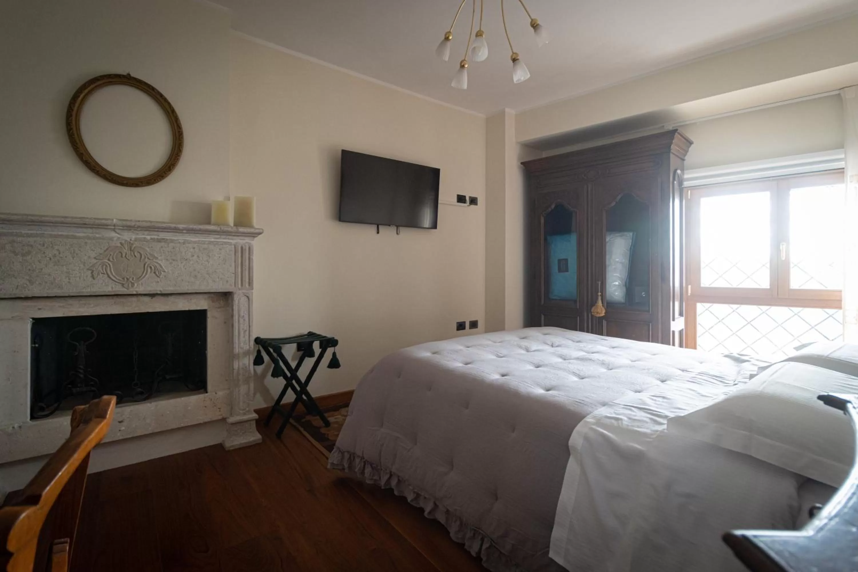 Photo of the whole room, Bed in Residenza San Flaviano, Relais di Charme