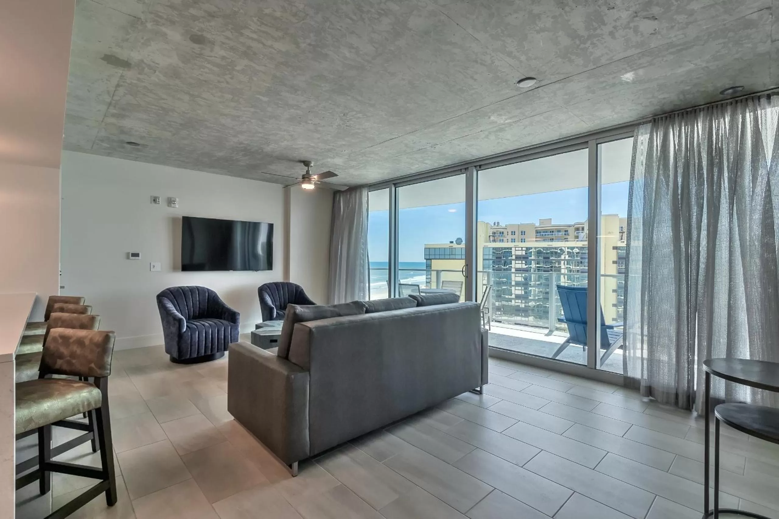 Living room in Max Beach Resort