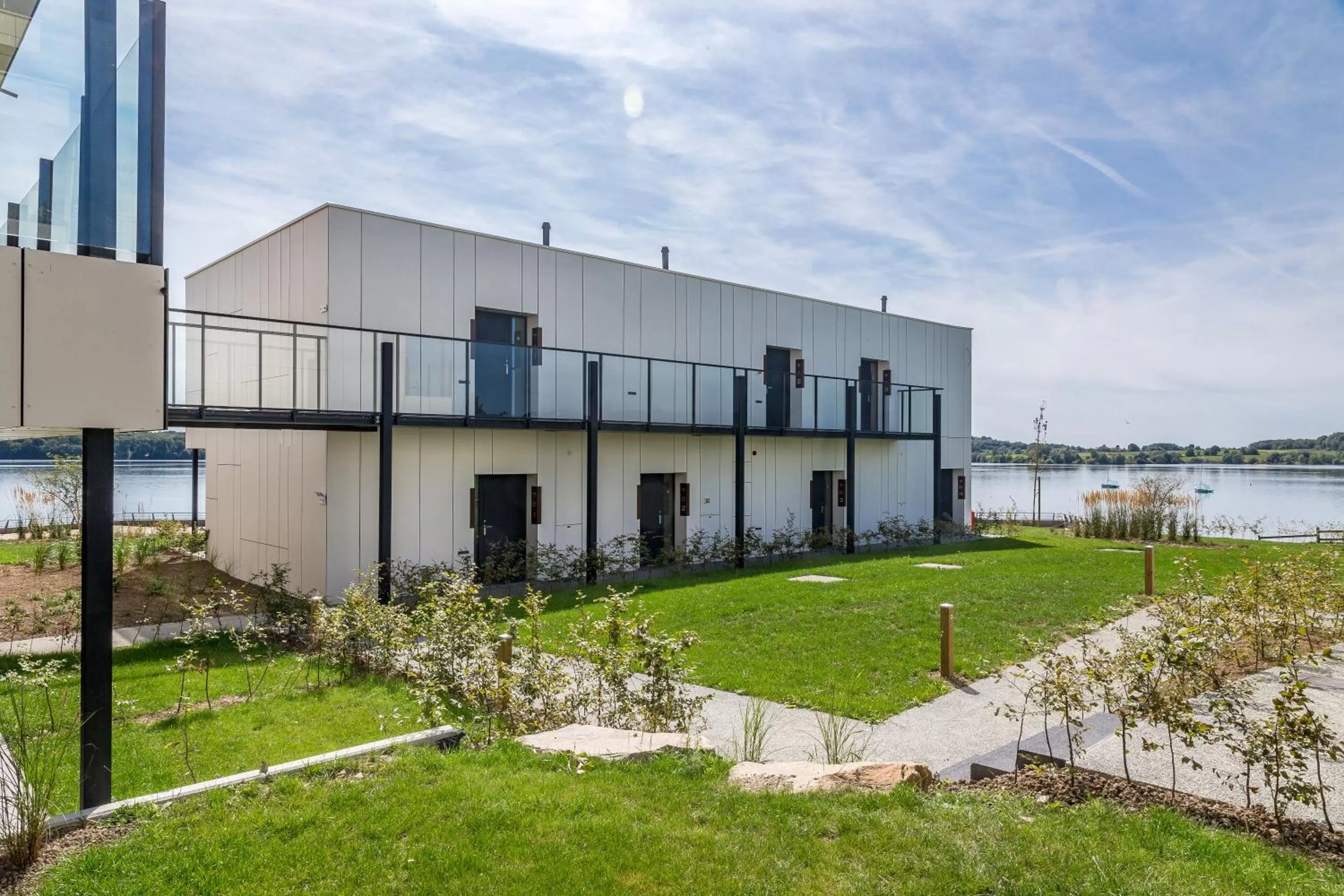 Property building in Golden Lakes Hotel