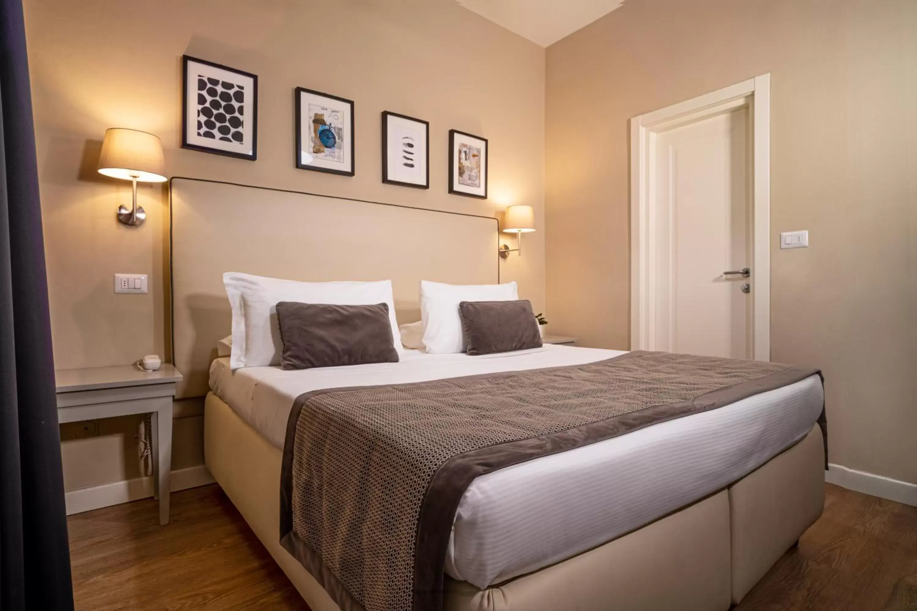 Basic Double Room in Dedo Boutique Hotel Basic Double Room in Dedo Boutique Hotel