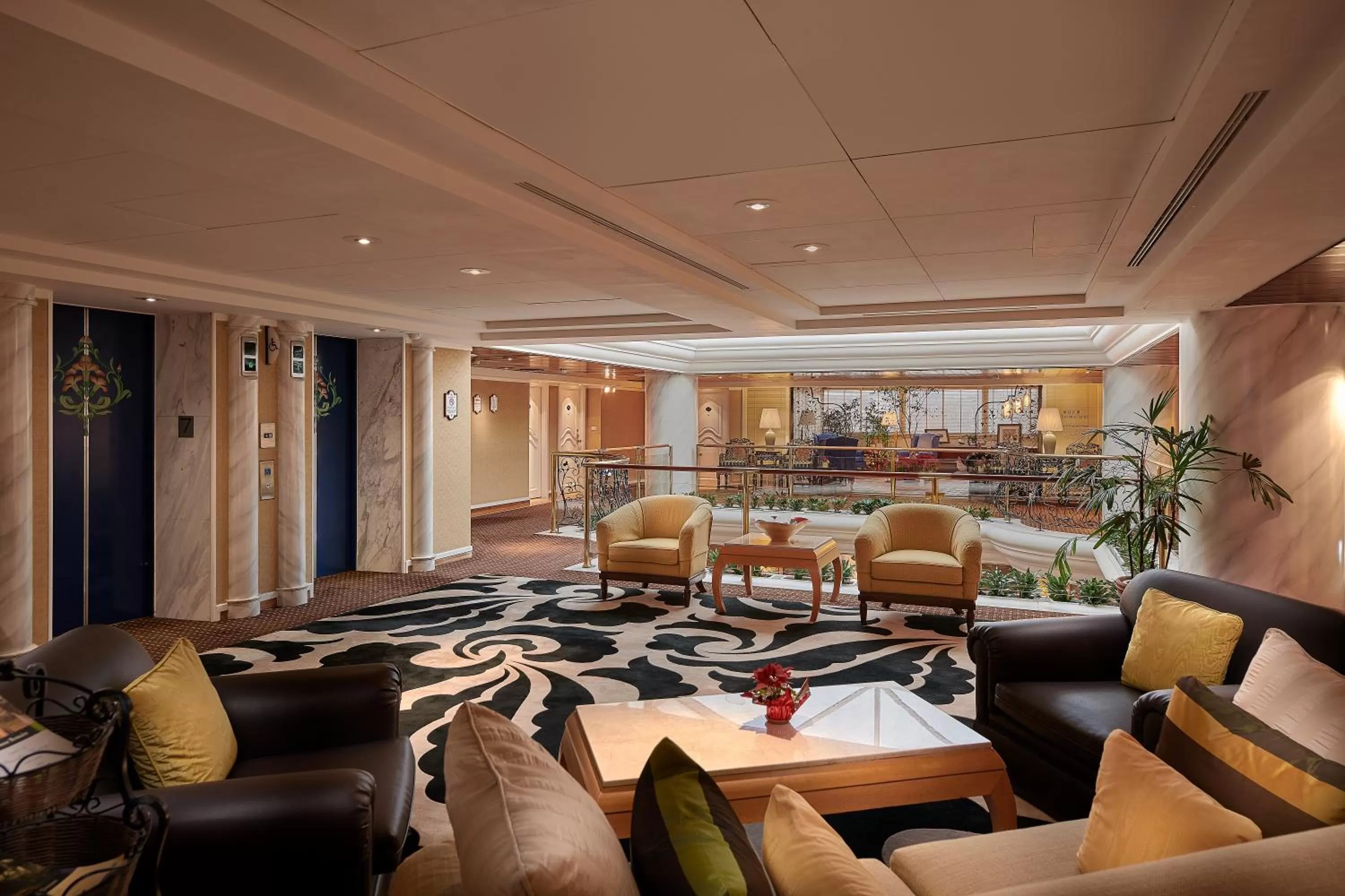 Communal lounge/ TV room in The Riviera Hotel Taipei